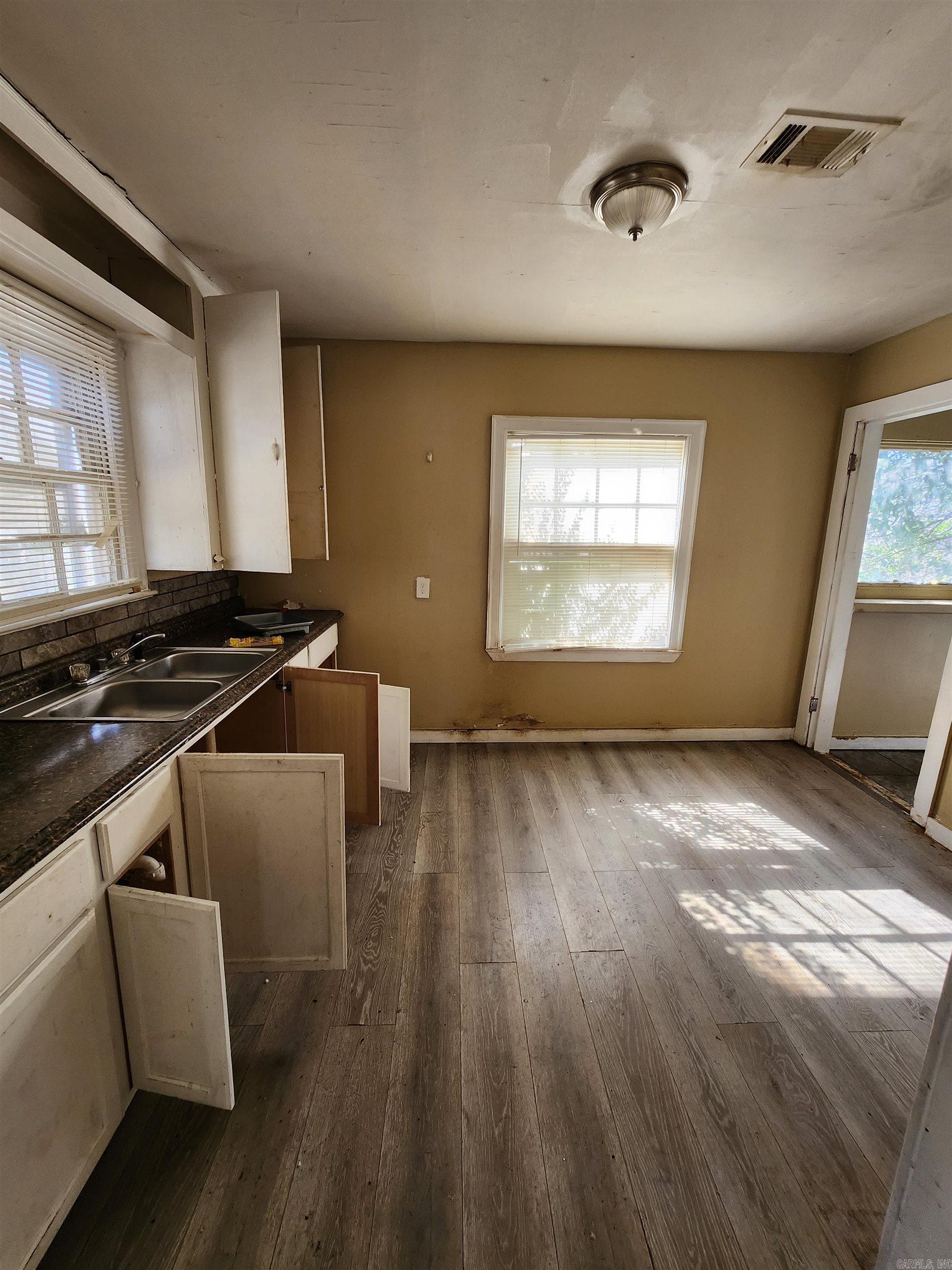 SUNSET ADDN - Residential