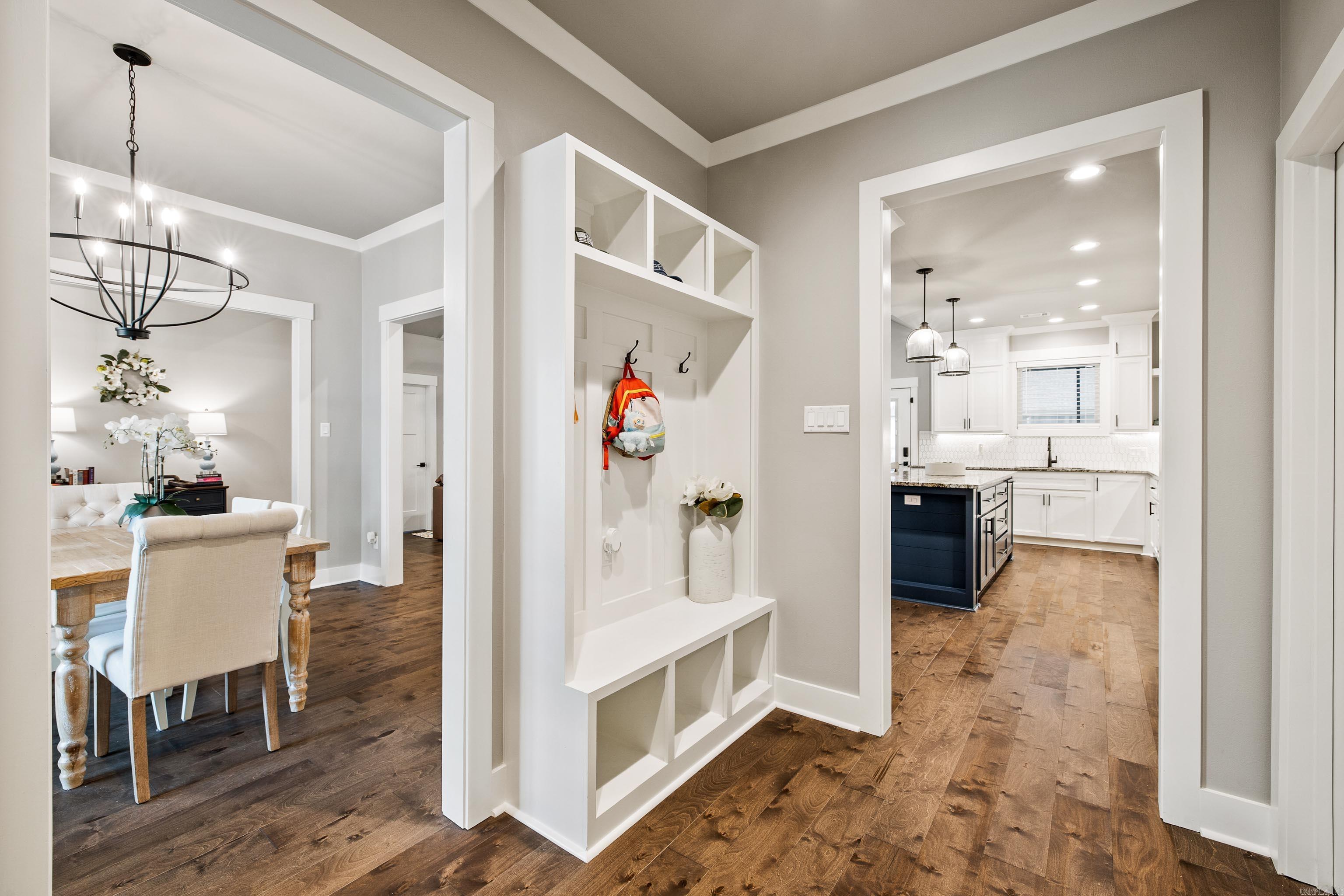 THE WOODS OF HURRICANE LAKE ESTA - Residential