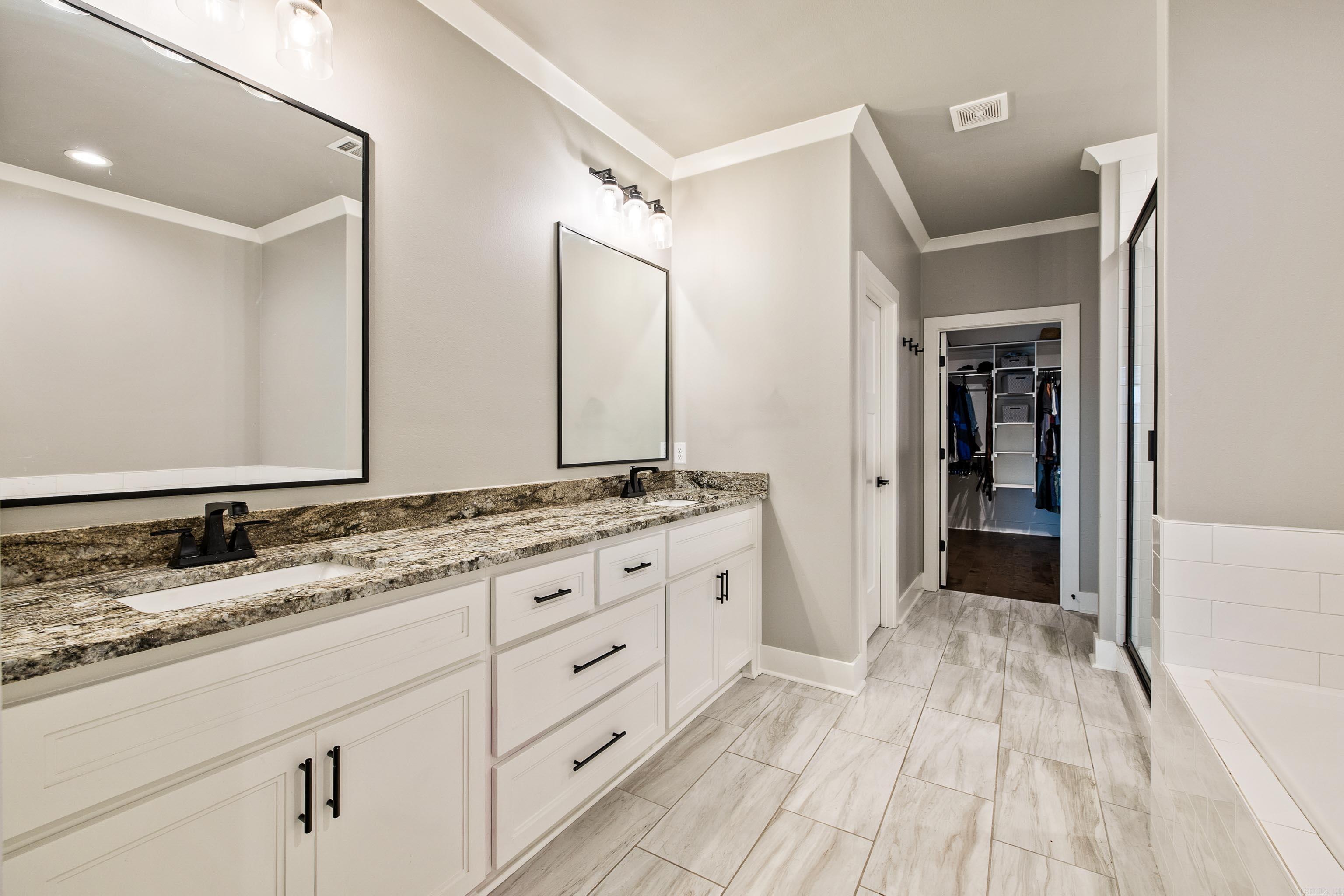 THE WOODS OF HURRICANE LAKE ESTA - Residential