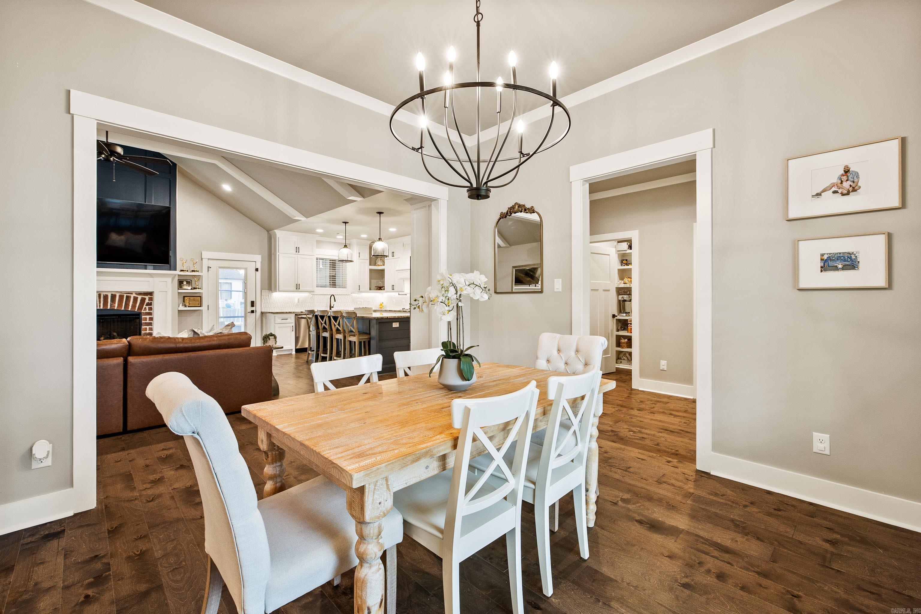 THE WOODS OF HURRICANE LAKE ESTA - Residential