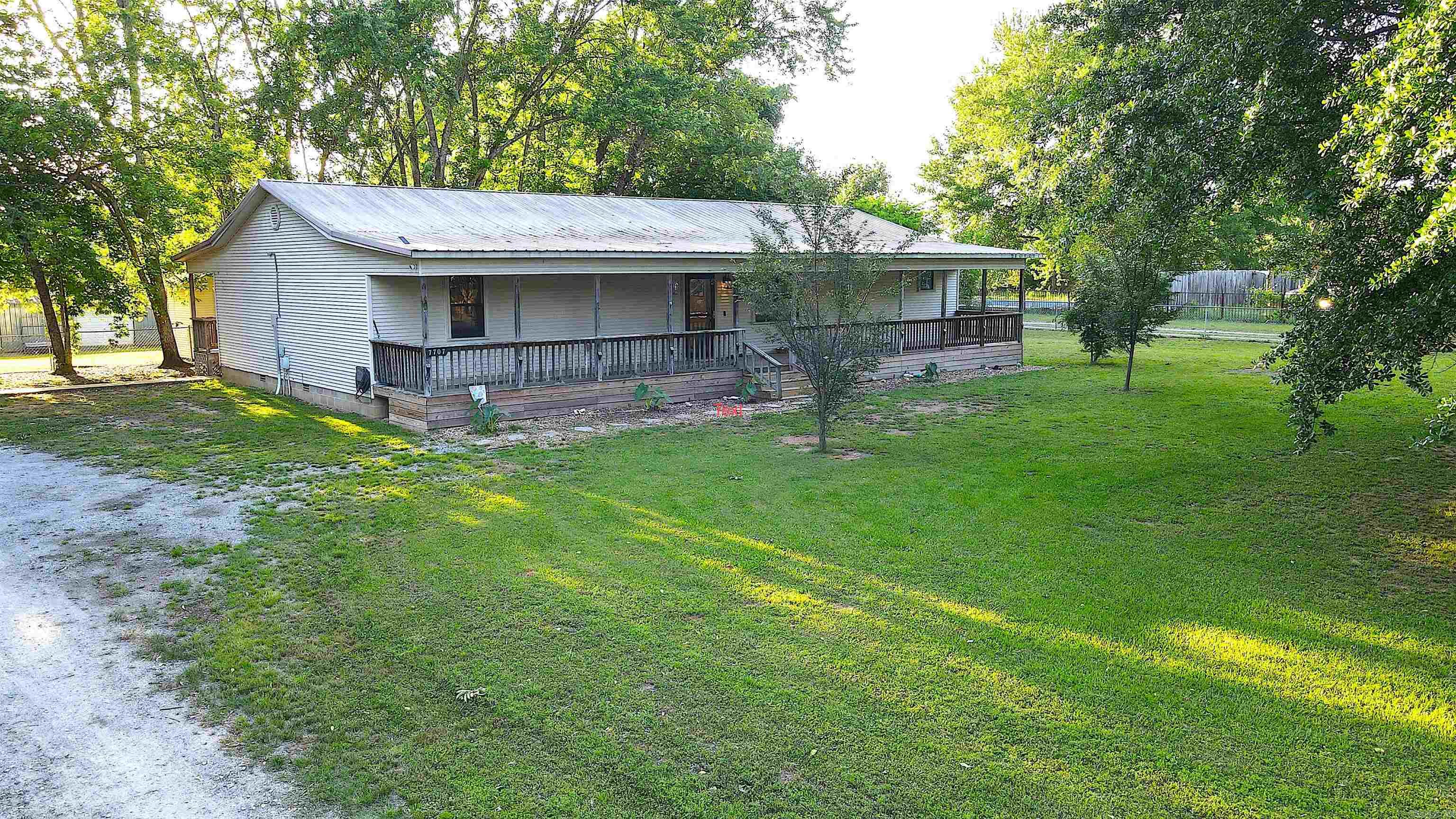 Metes & Bounds - Residential