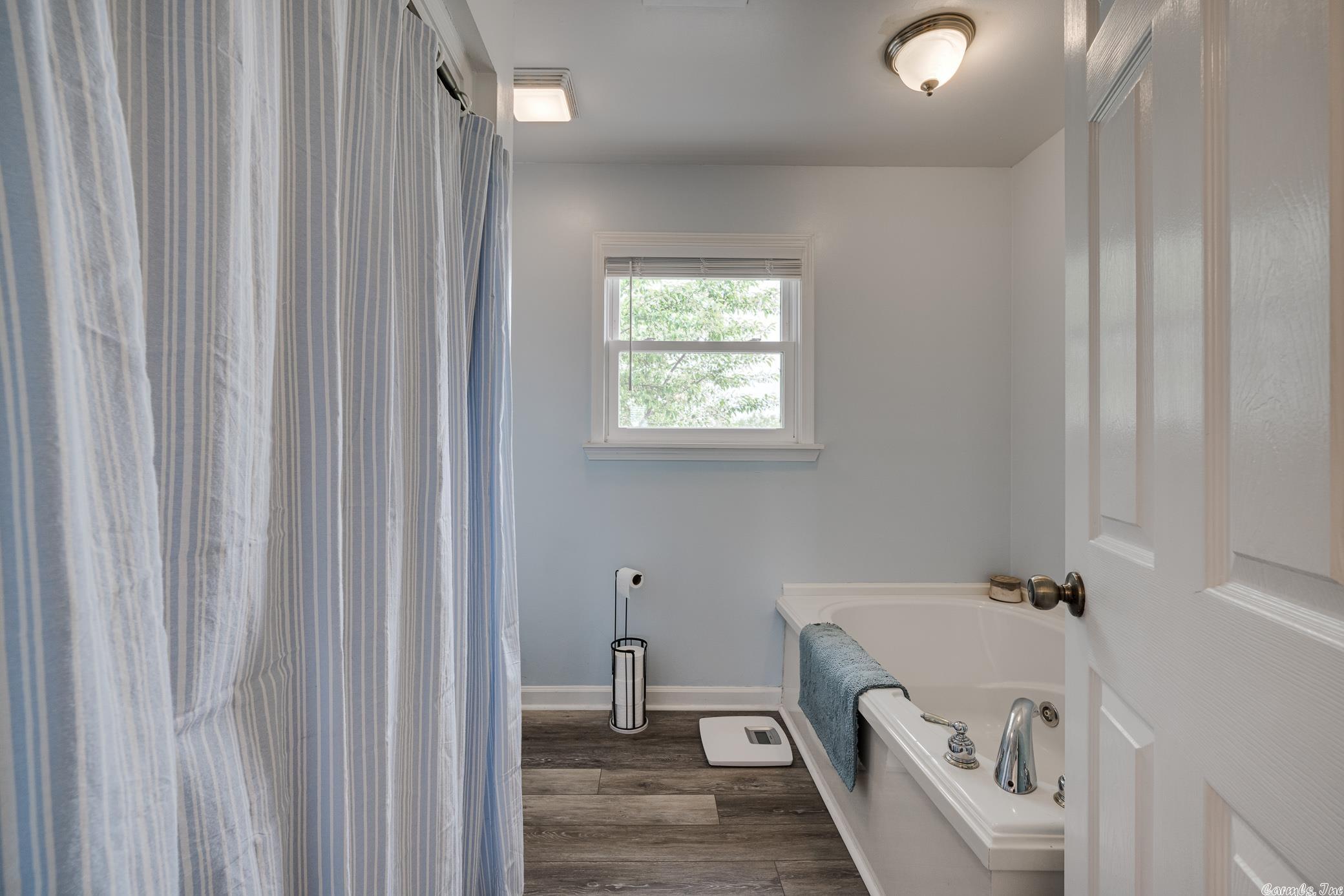 MILL CREEK EST - Residential