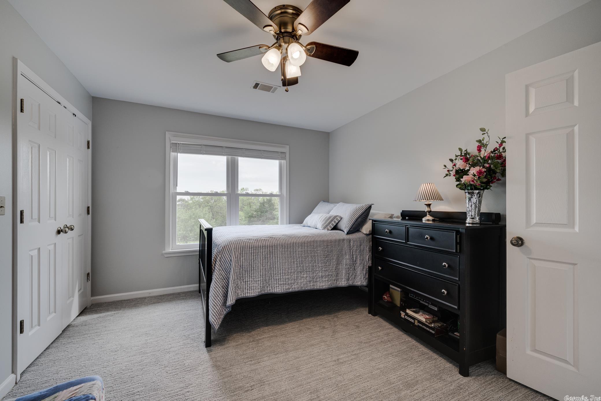 MILL CREEK EST - Residential