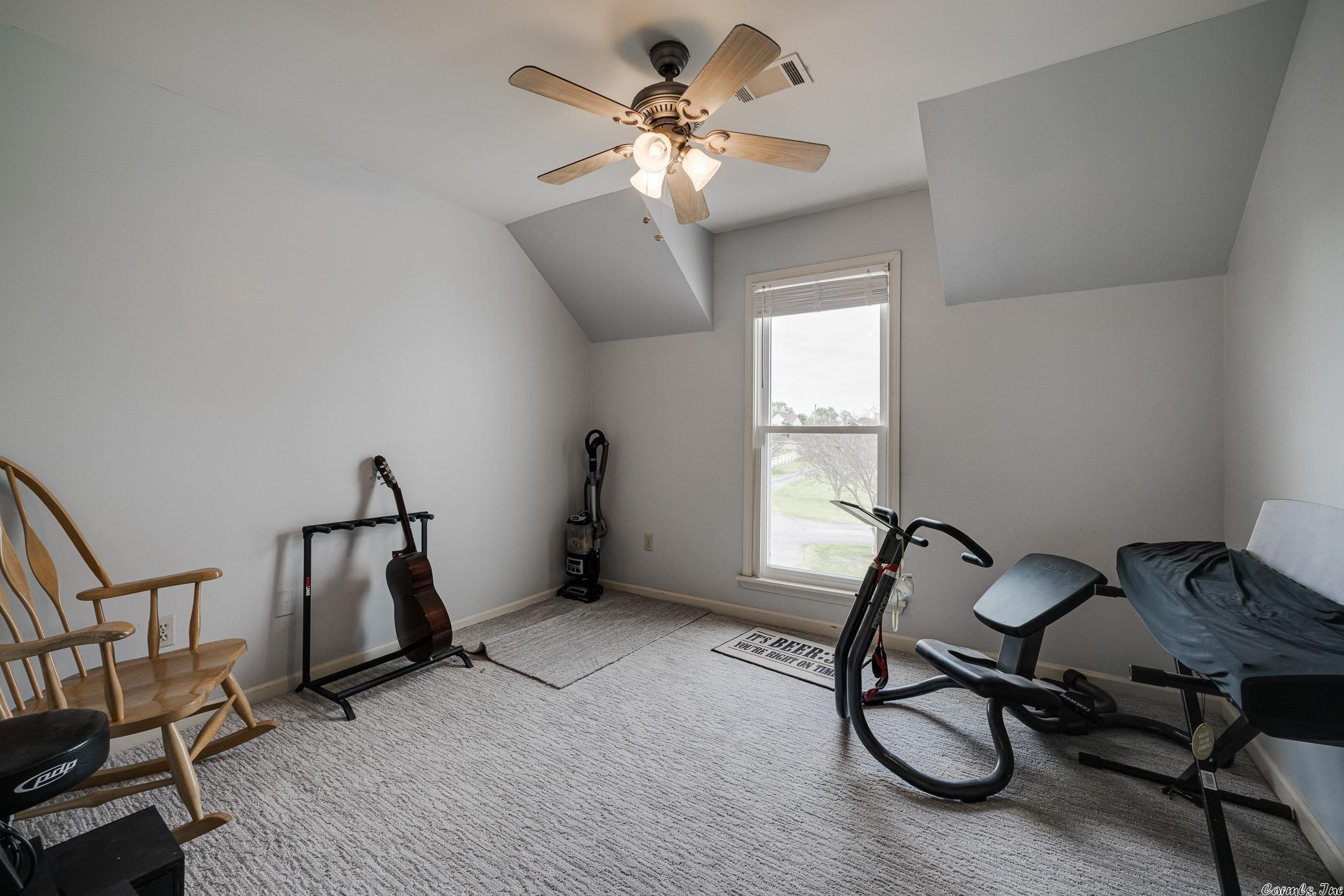 MILL CREEK EST - Residential