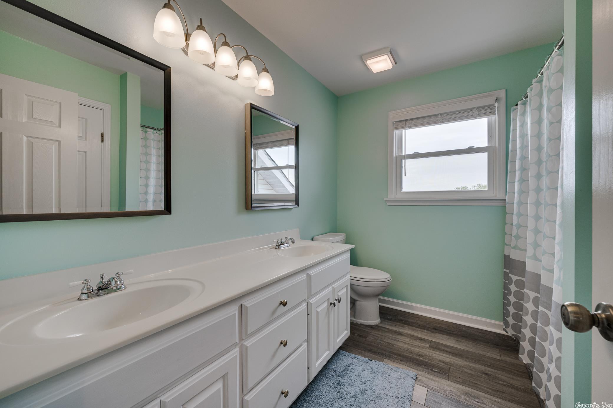 MILL CREEK EST - Residential