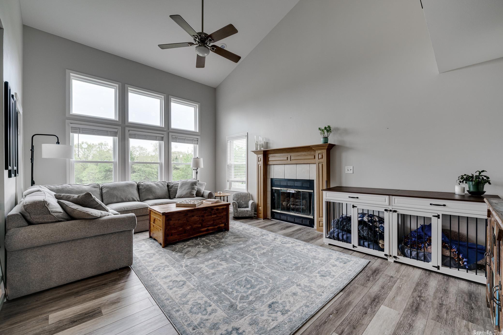 MILL CREEK EST - Residential