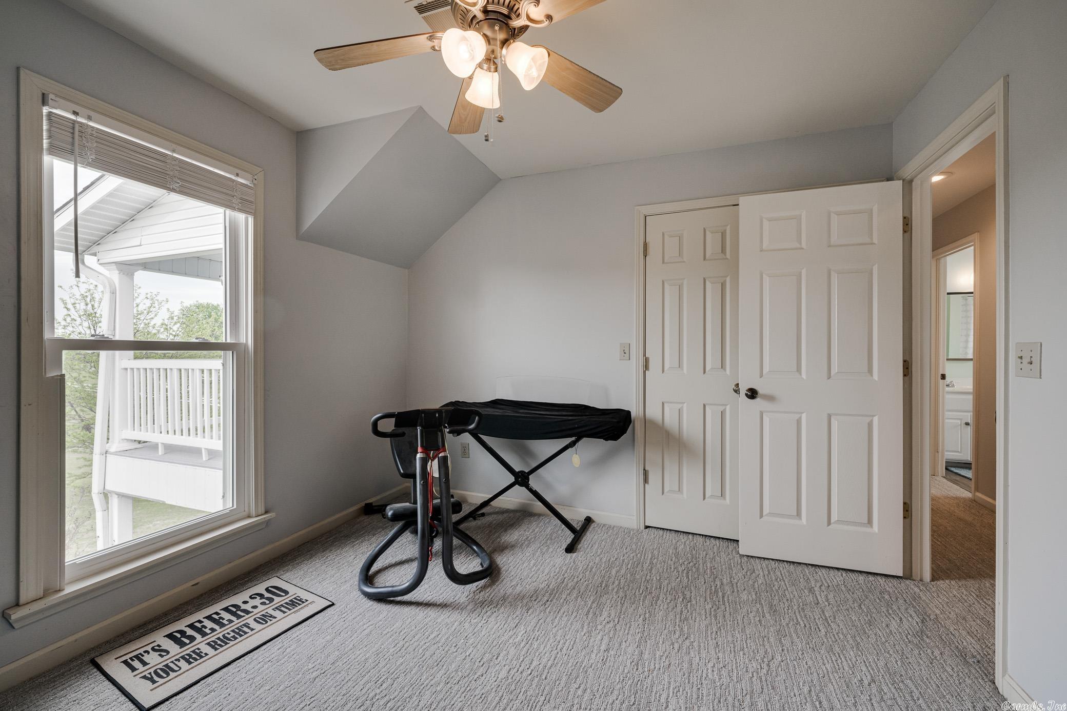 MILL CREEK EST - Residential