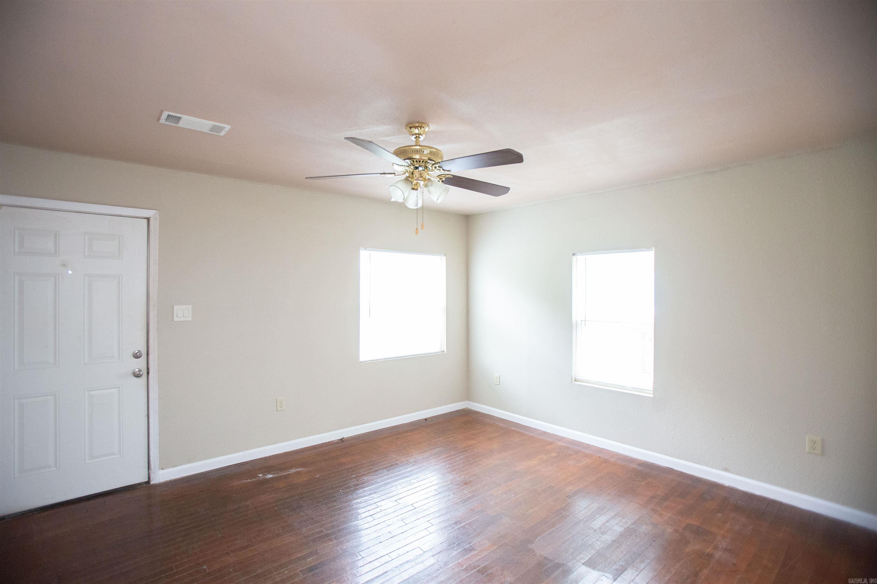 Weldon E Wrights - Residential Lease