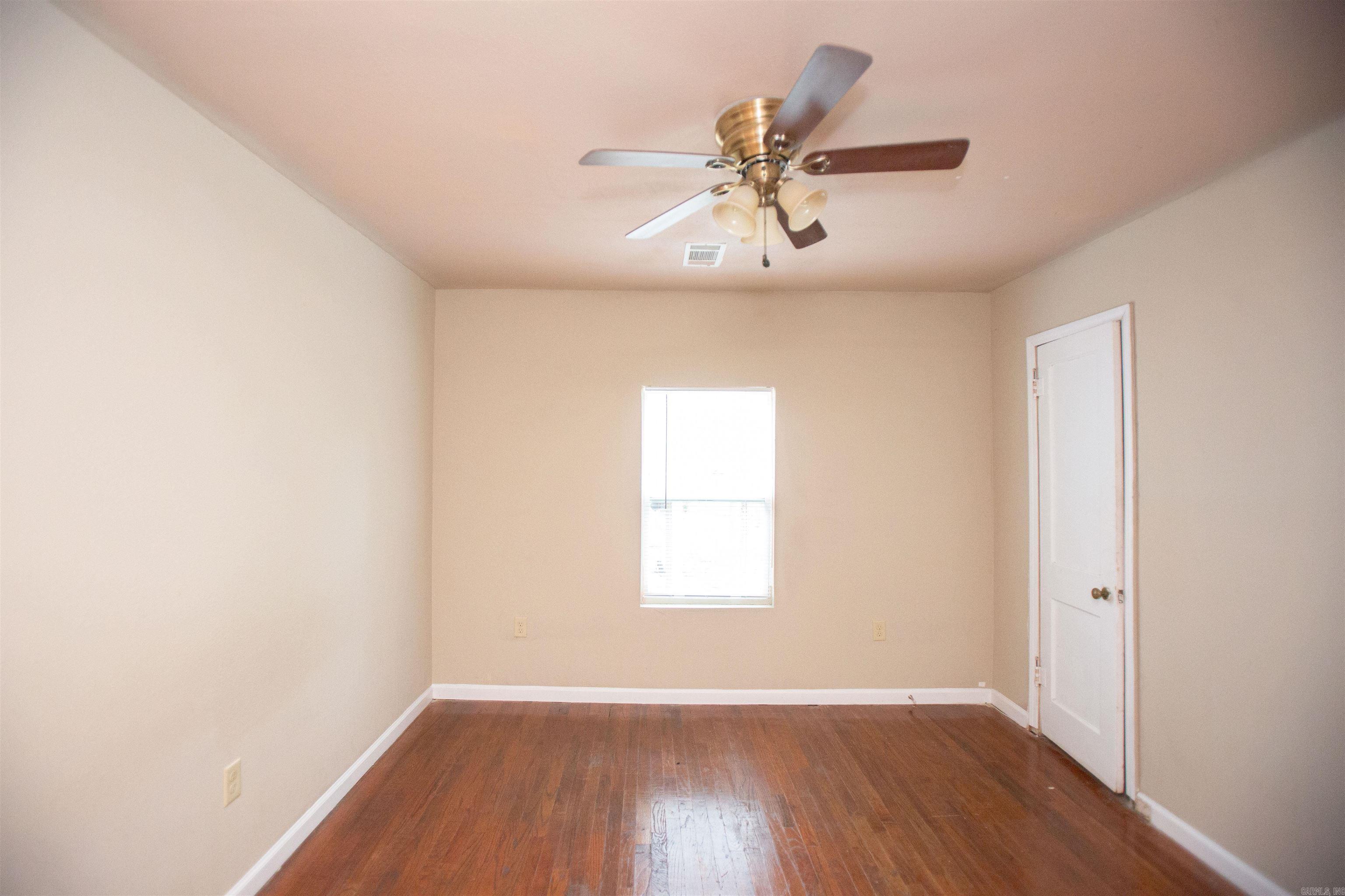 Weldon E Wrights - Residential Lease