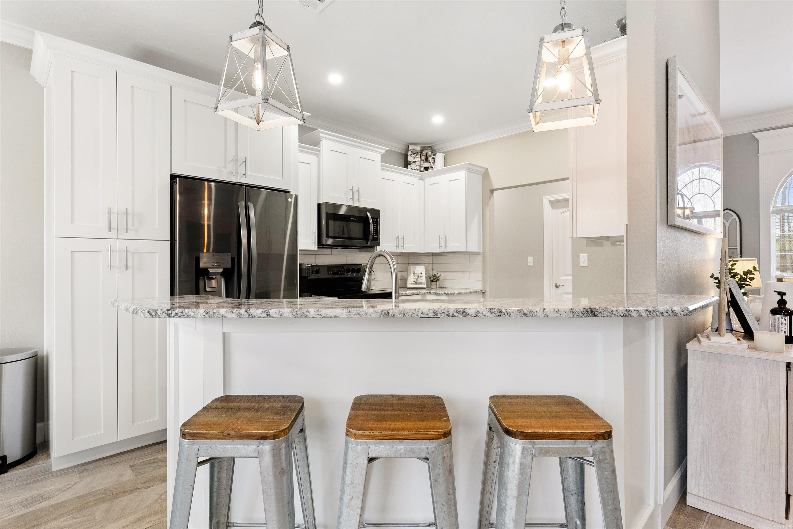 SILVER SPRINGS PH VII - Residential