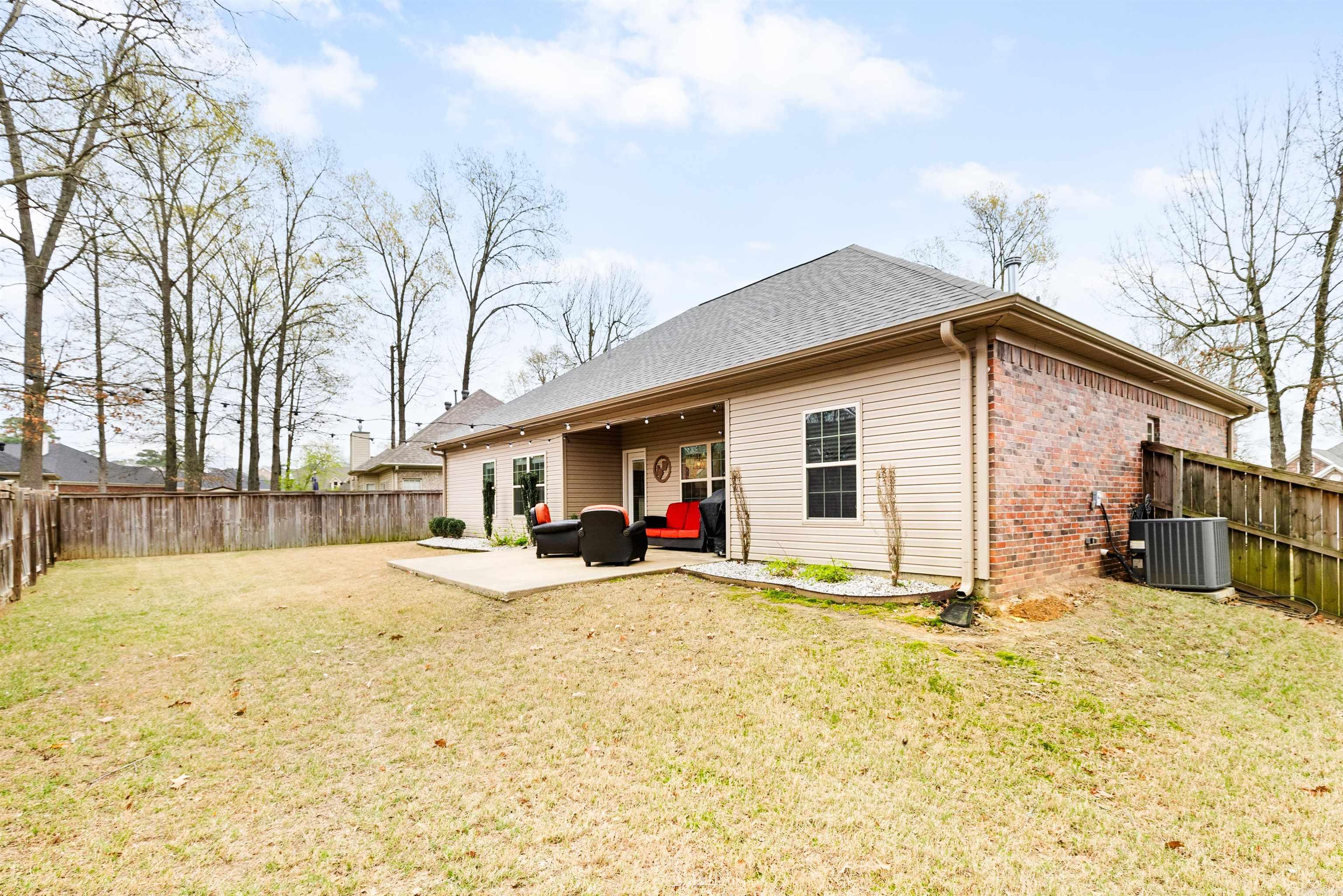 SILVER SPRINGS PH VII - Residential