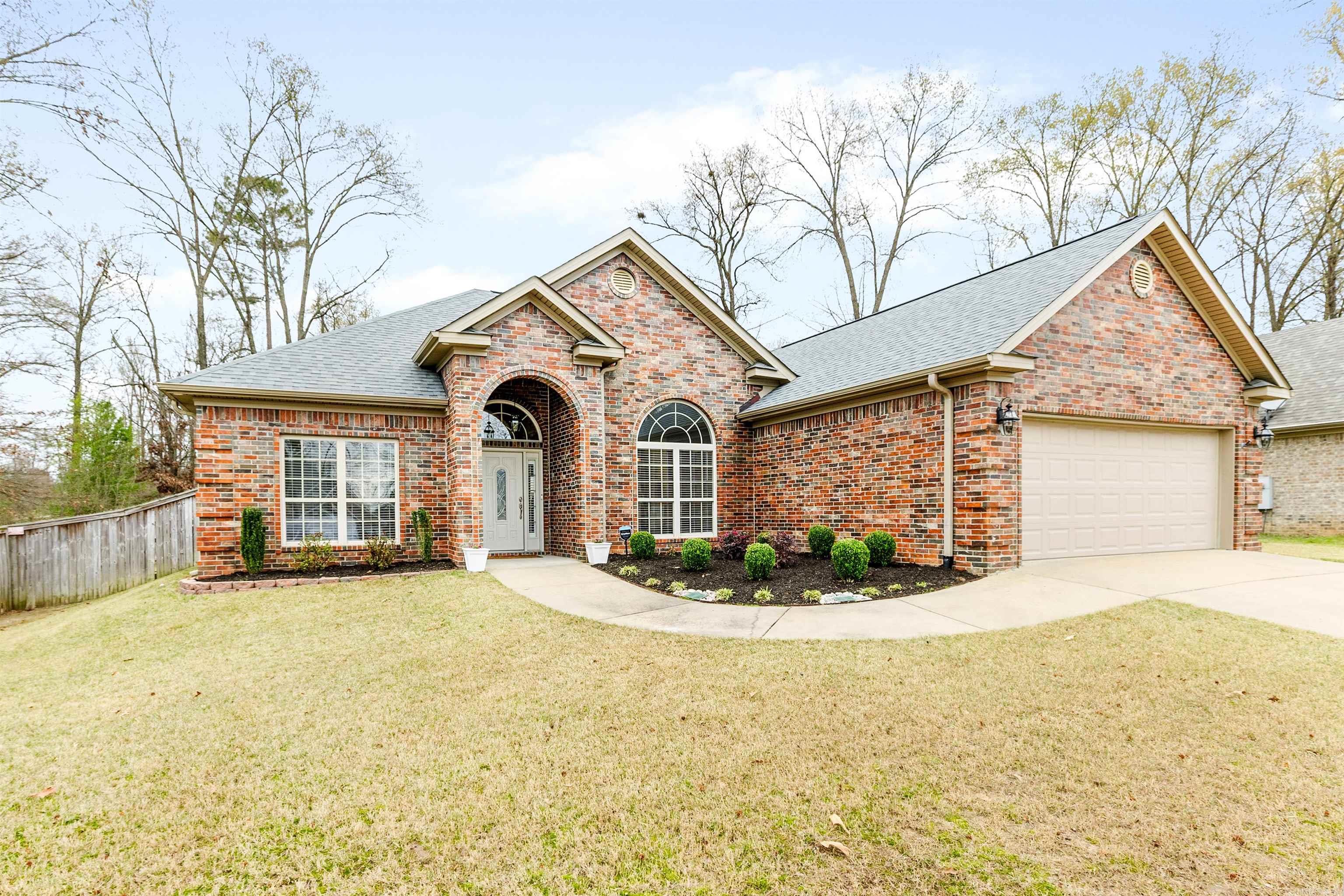 SILVER SPRINGS PH VII - Residential