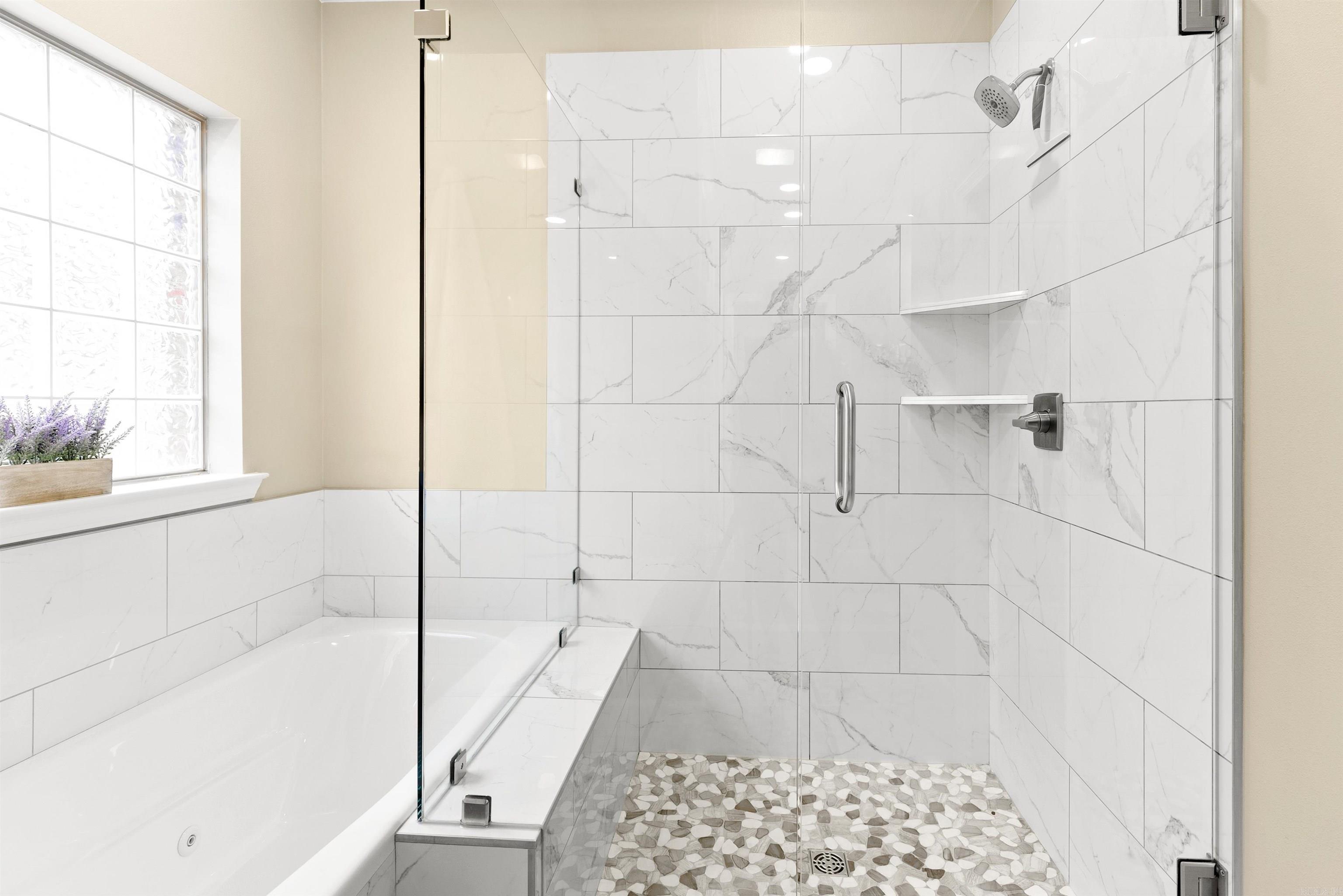 SILVER SPRINGS PH VII - Residential