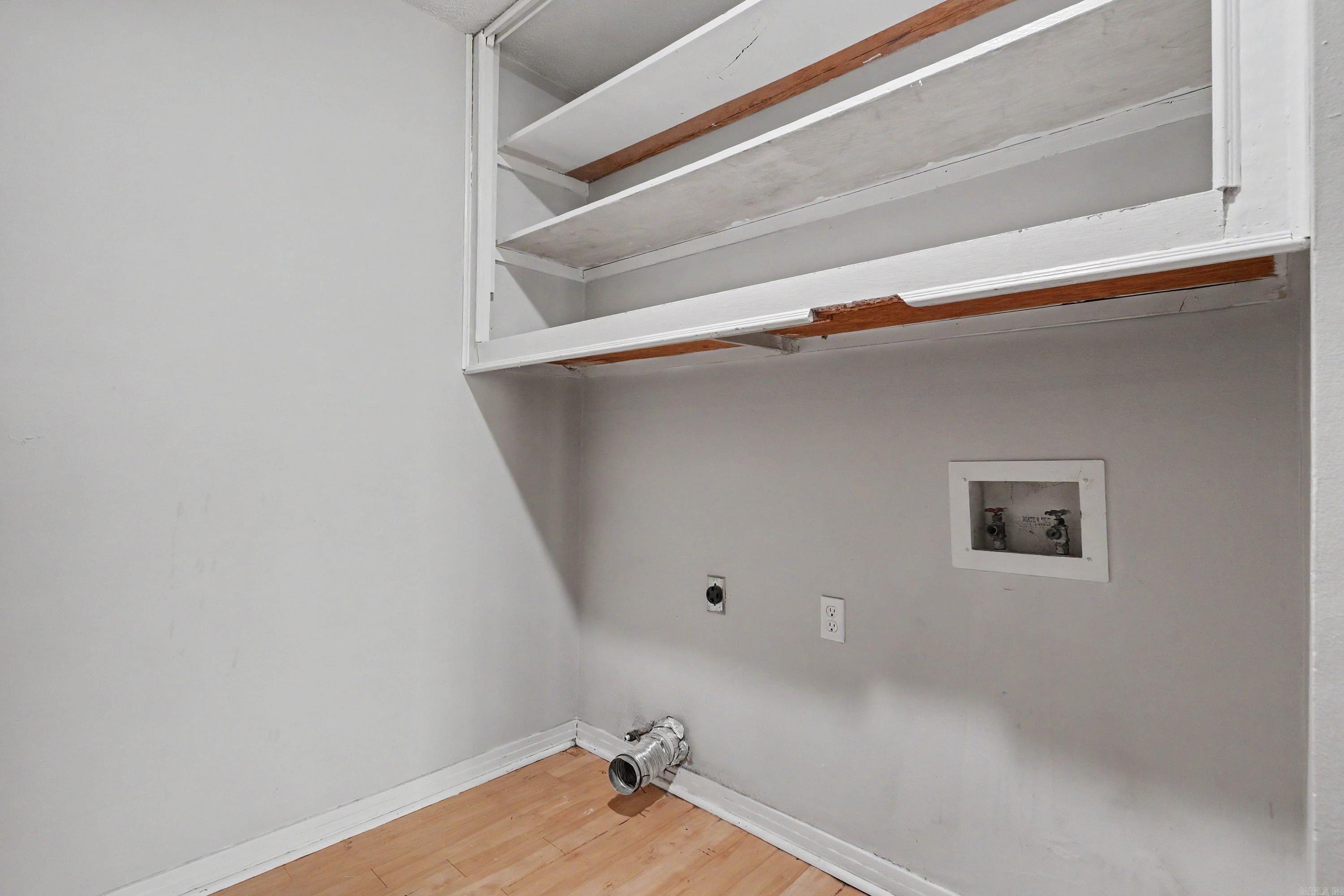 GREEN HILLS - Residential