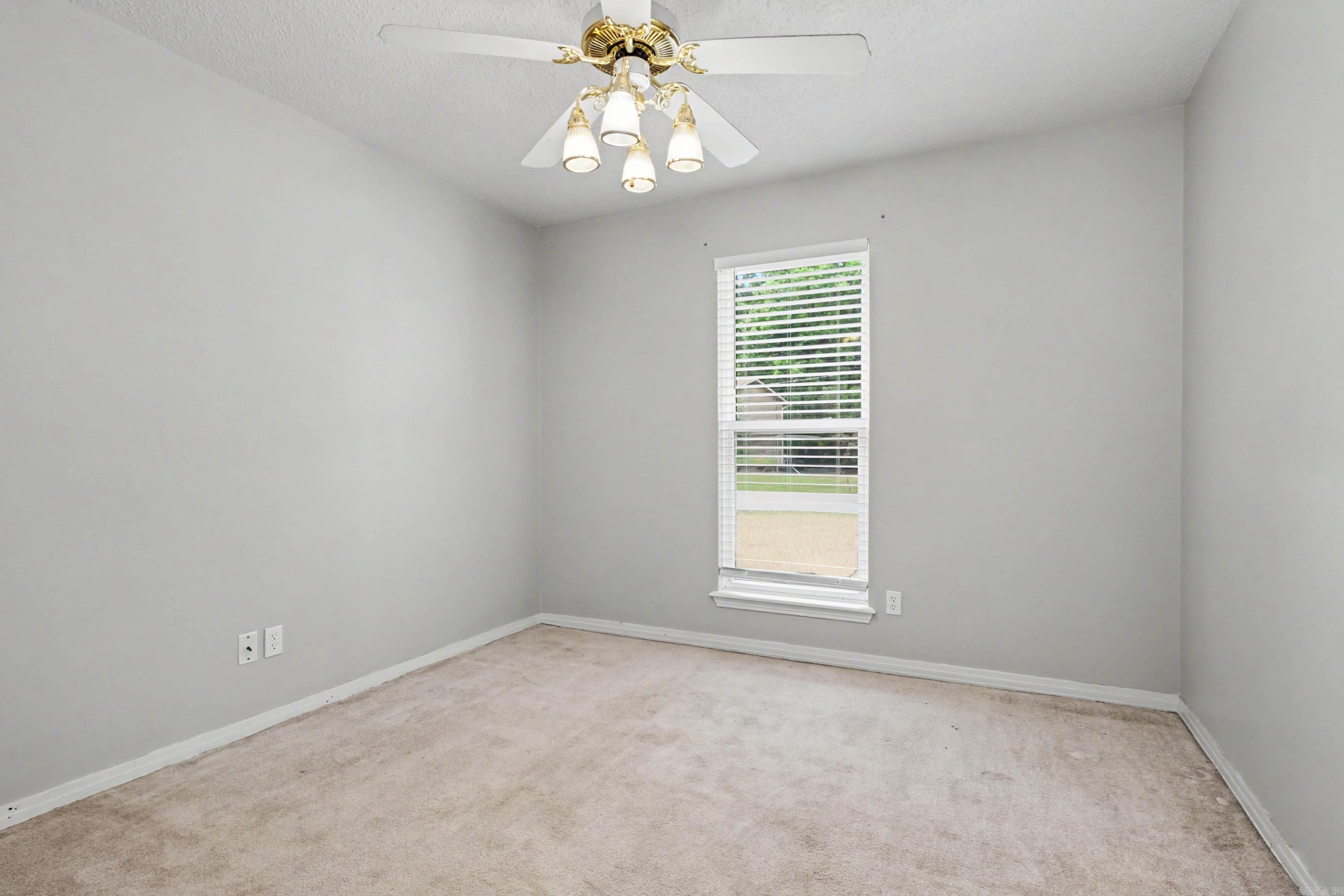 GREEN HILLS - Residential