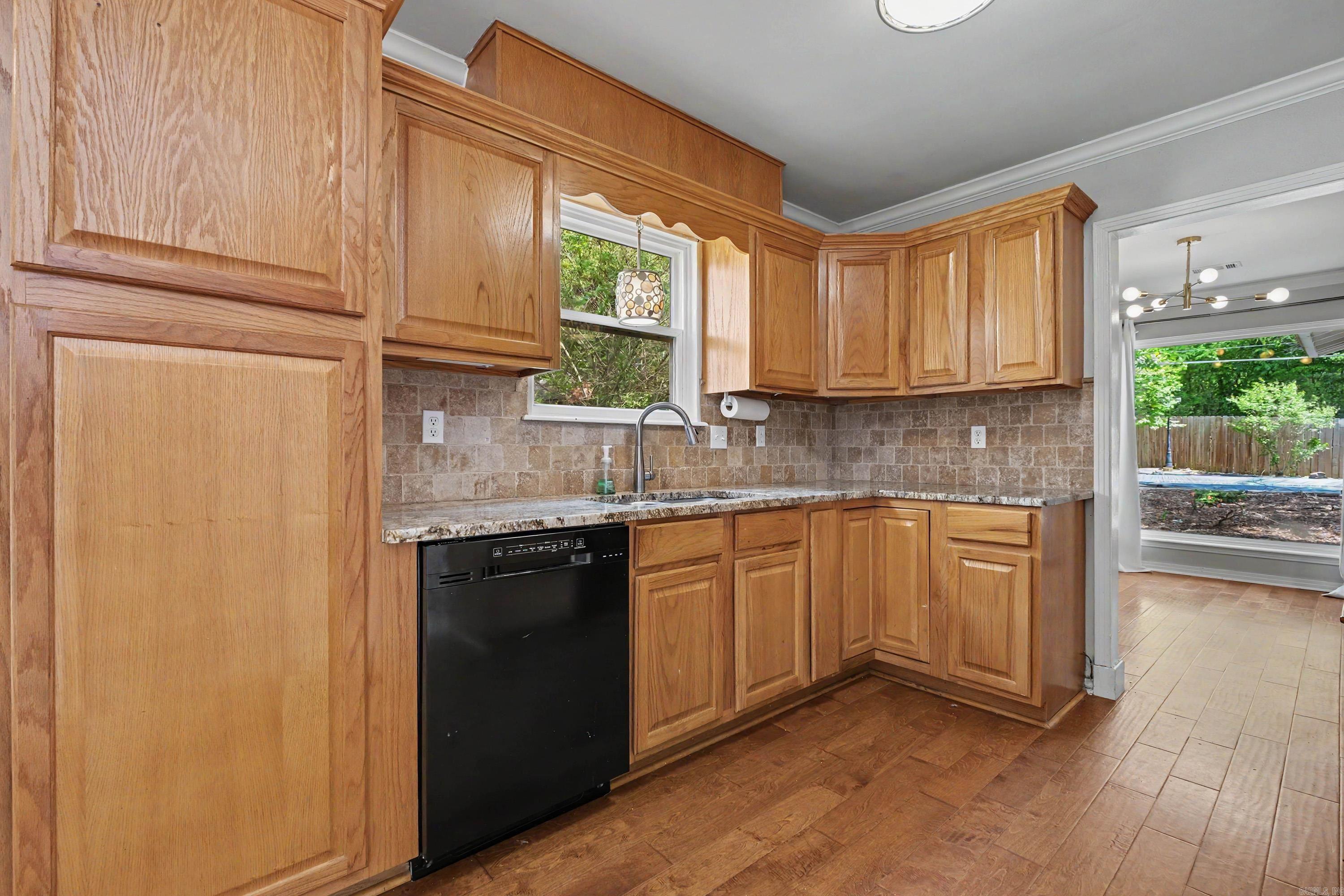 GREEN HILLS - Residential