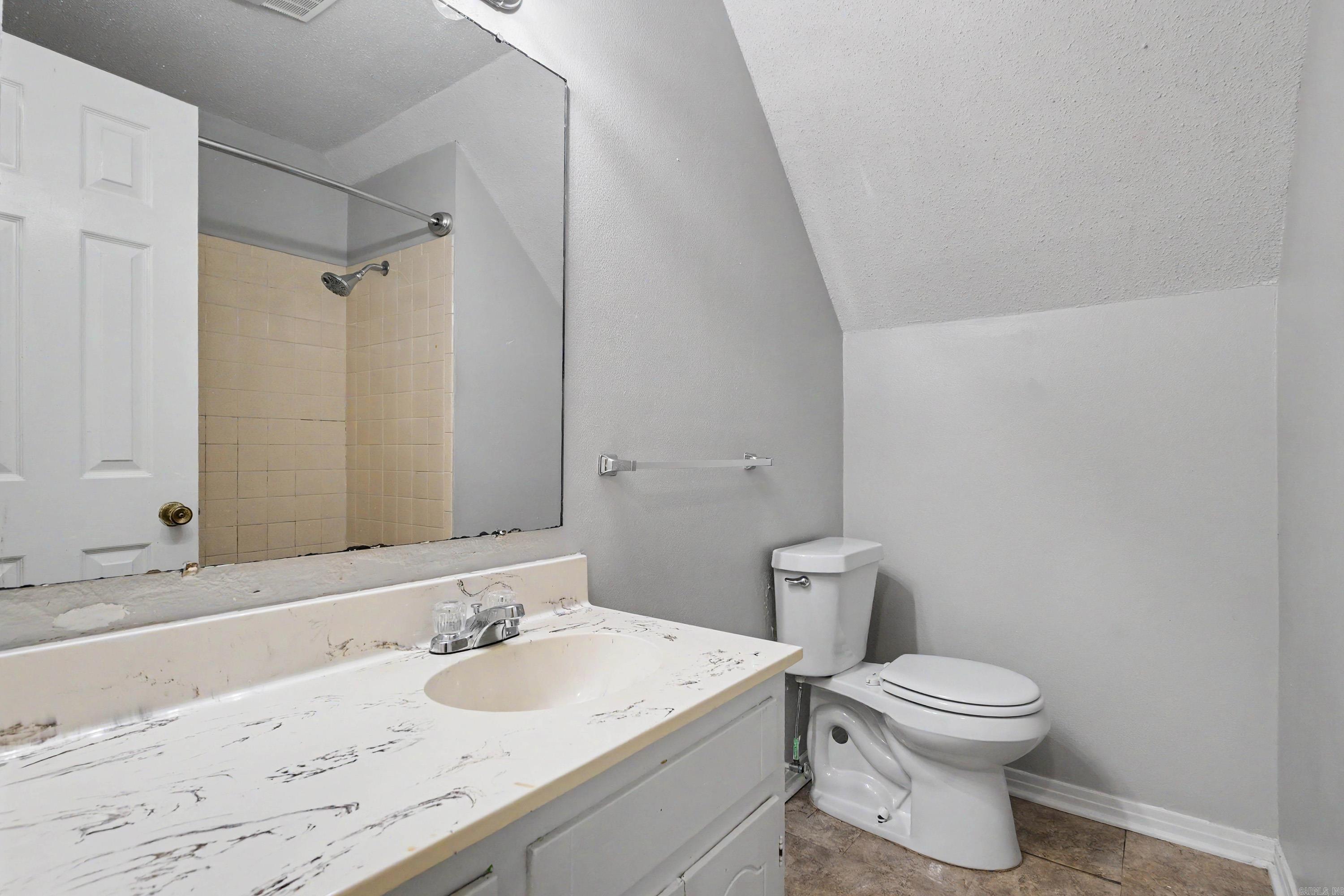 GREEN HILLS - Residential