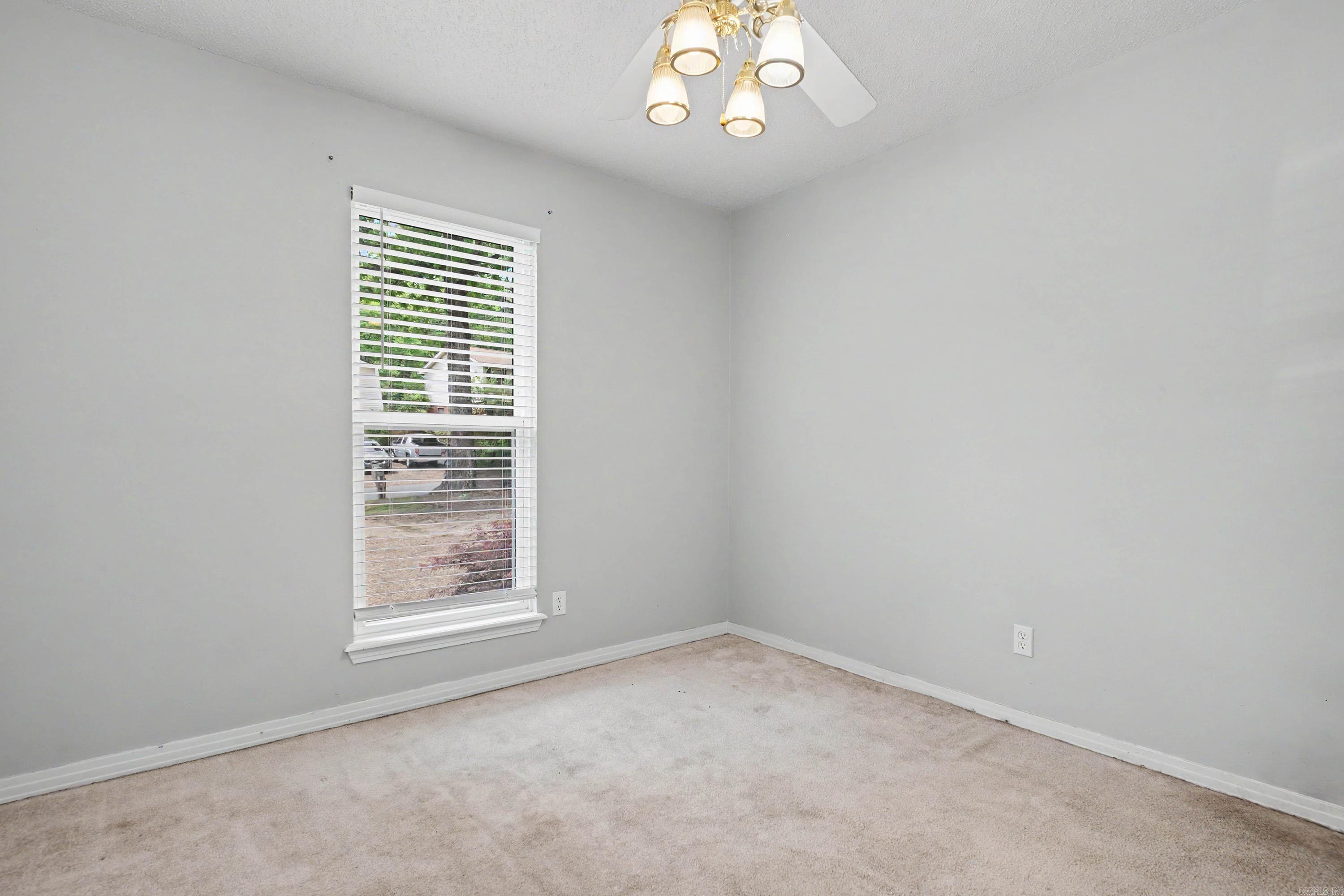 GREEN HILLS - Residential