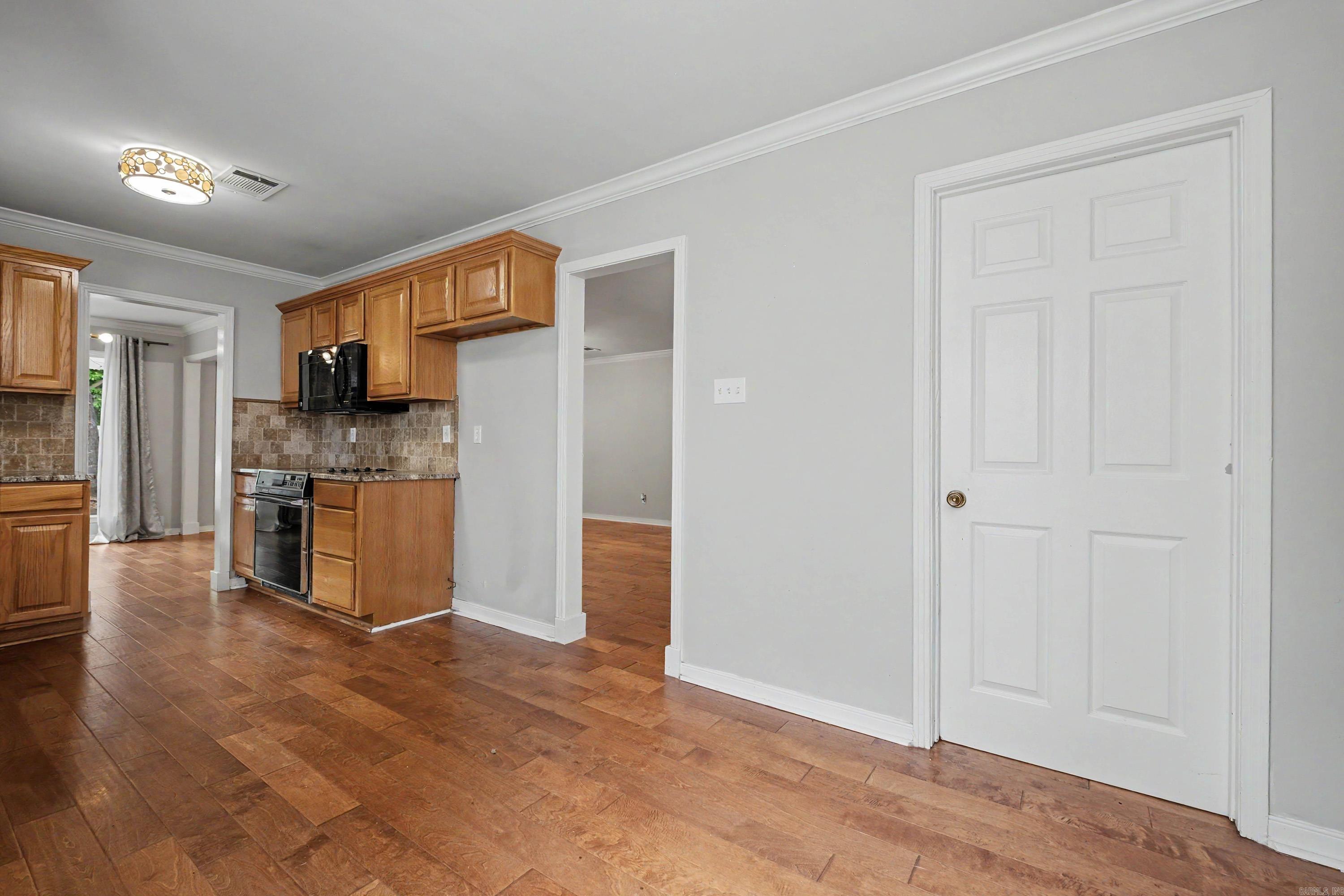 GREEN HILLS - Residential