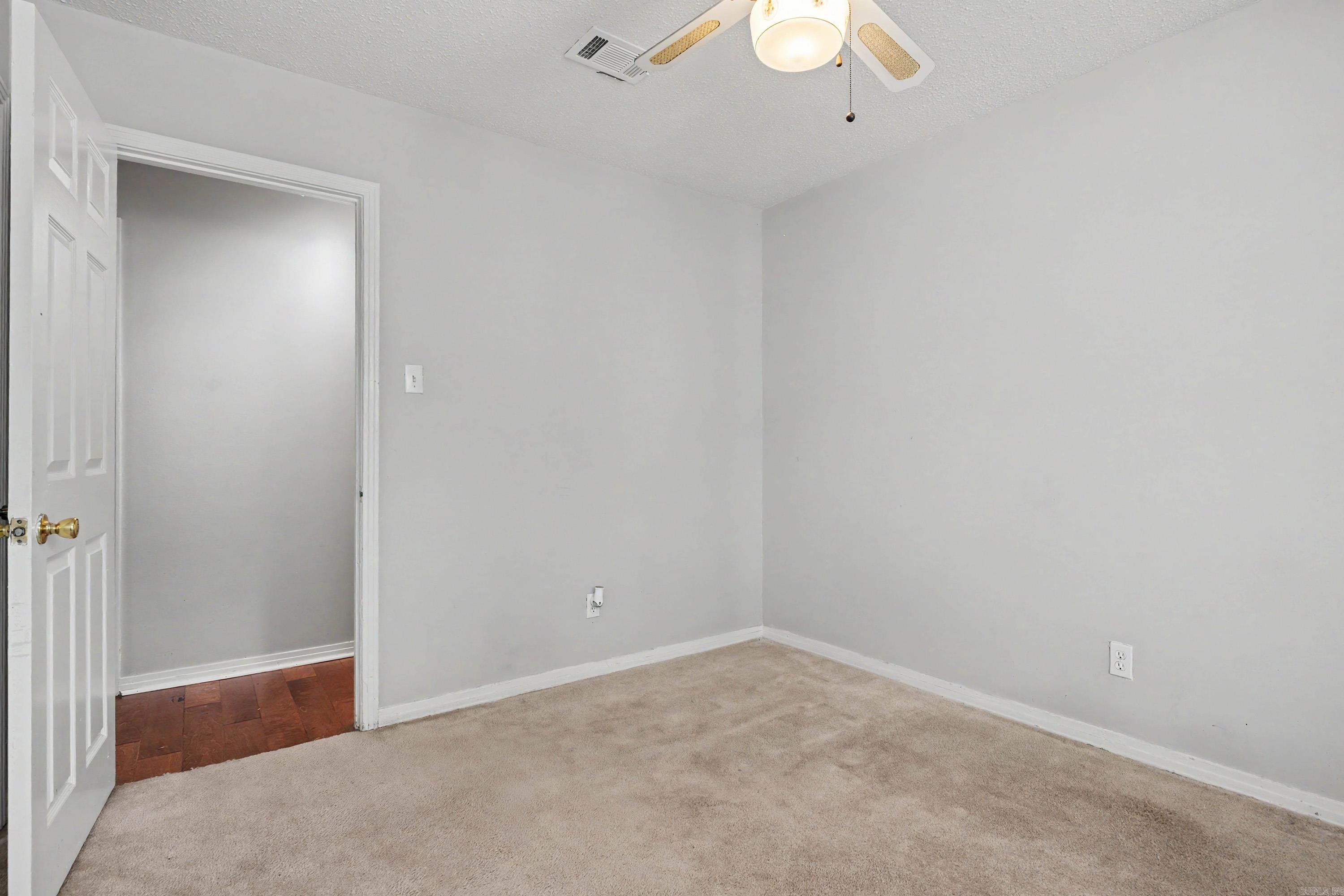 GREEN HILLS - Residential