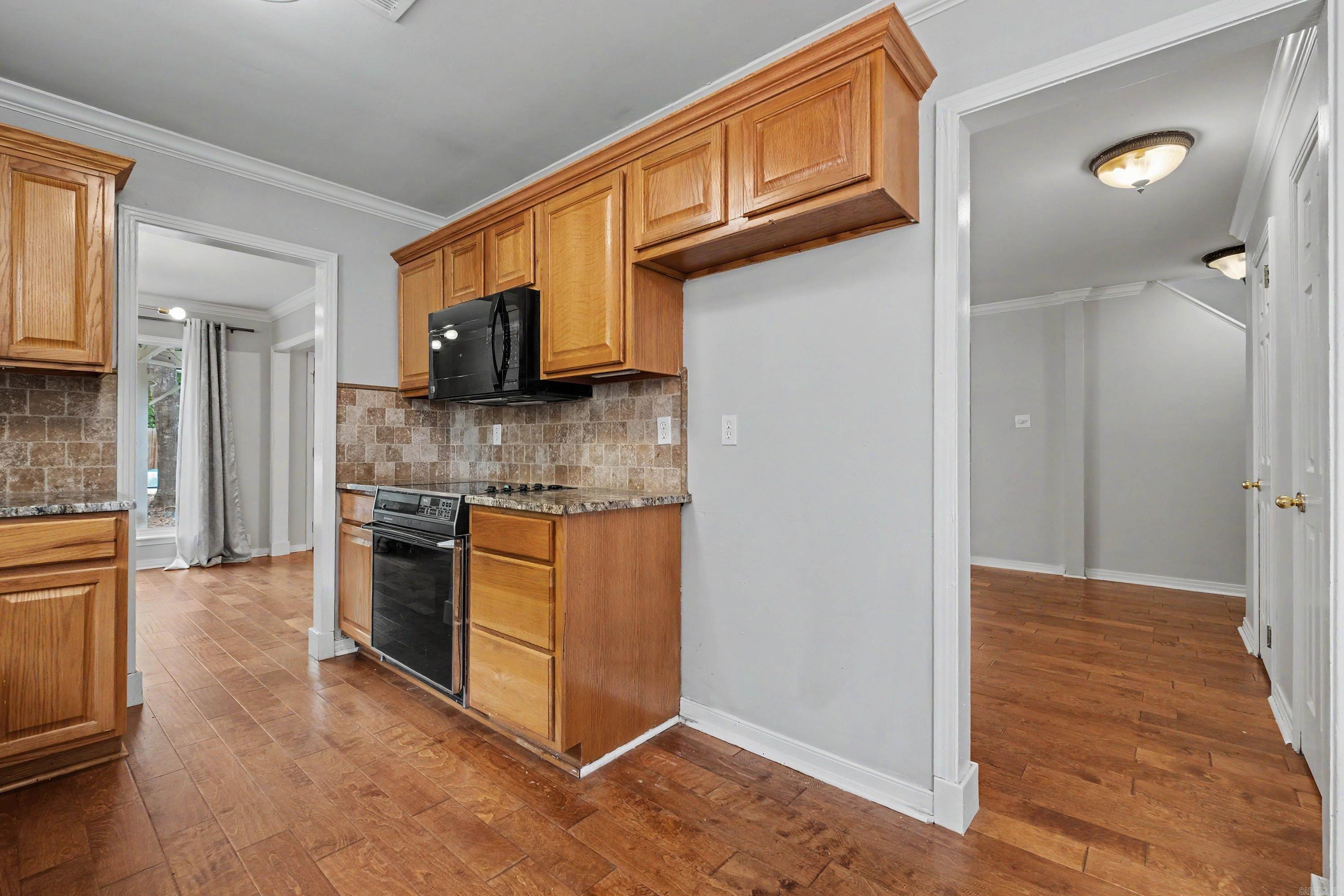 GREEN HILLS - Residential