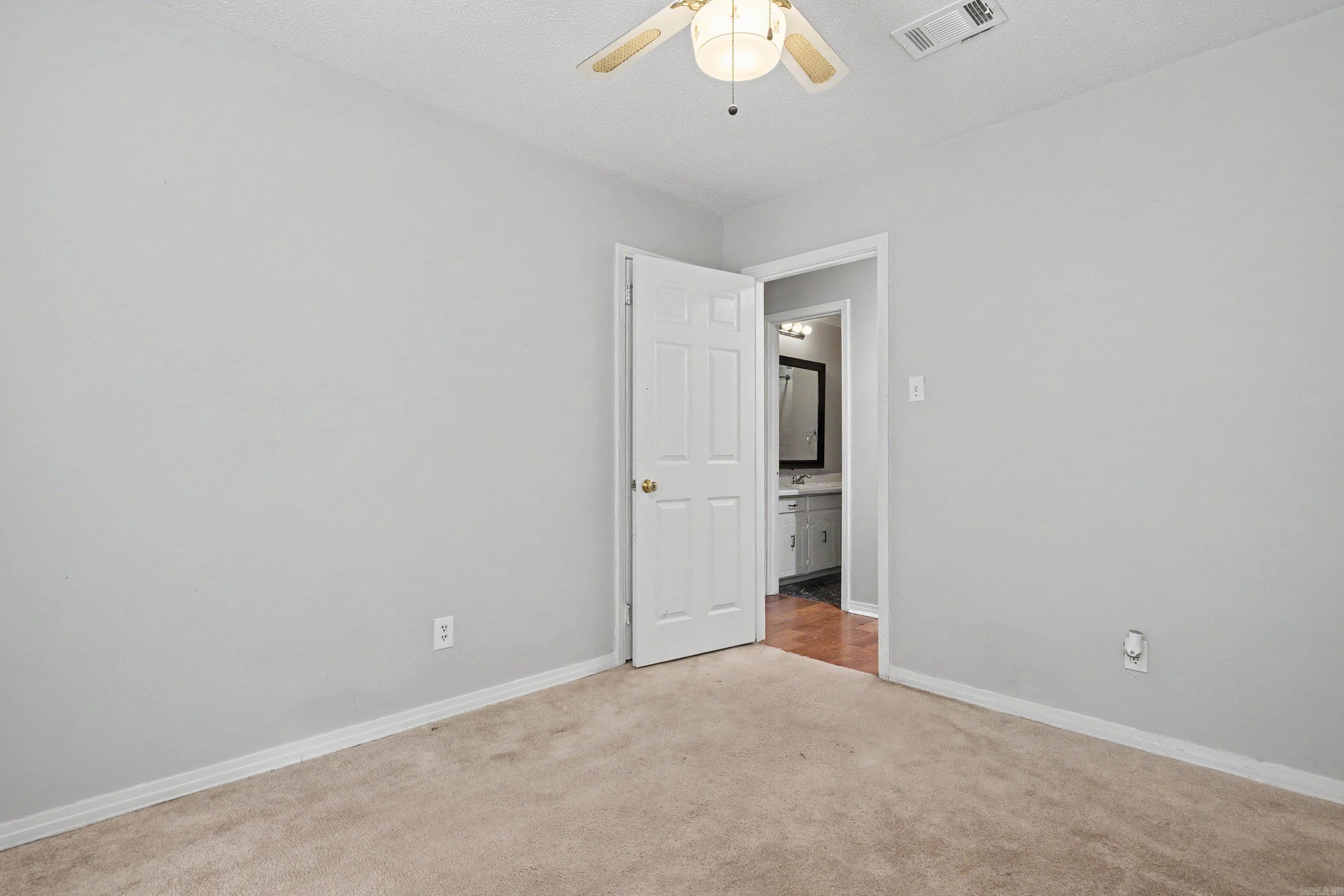 GREEN HILLS - Residential