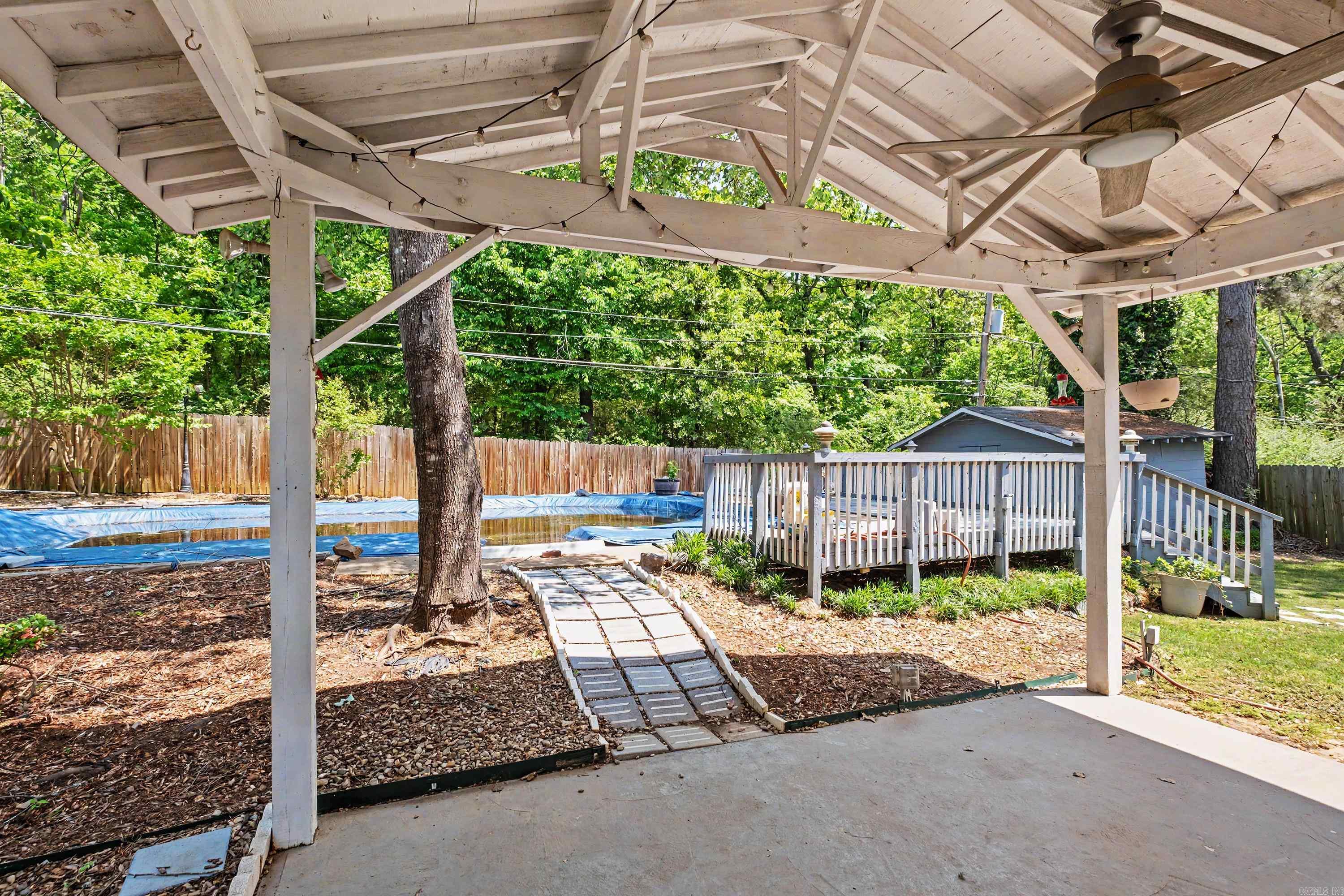 GREEN HILLS - Residential