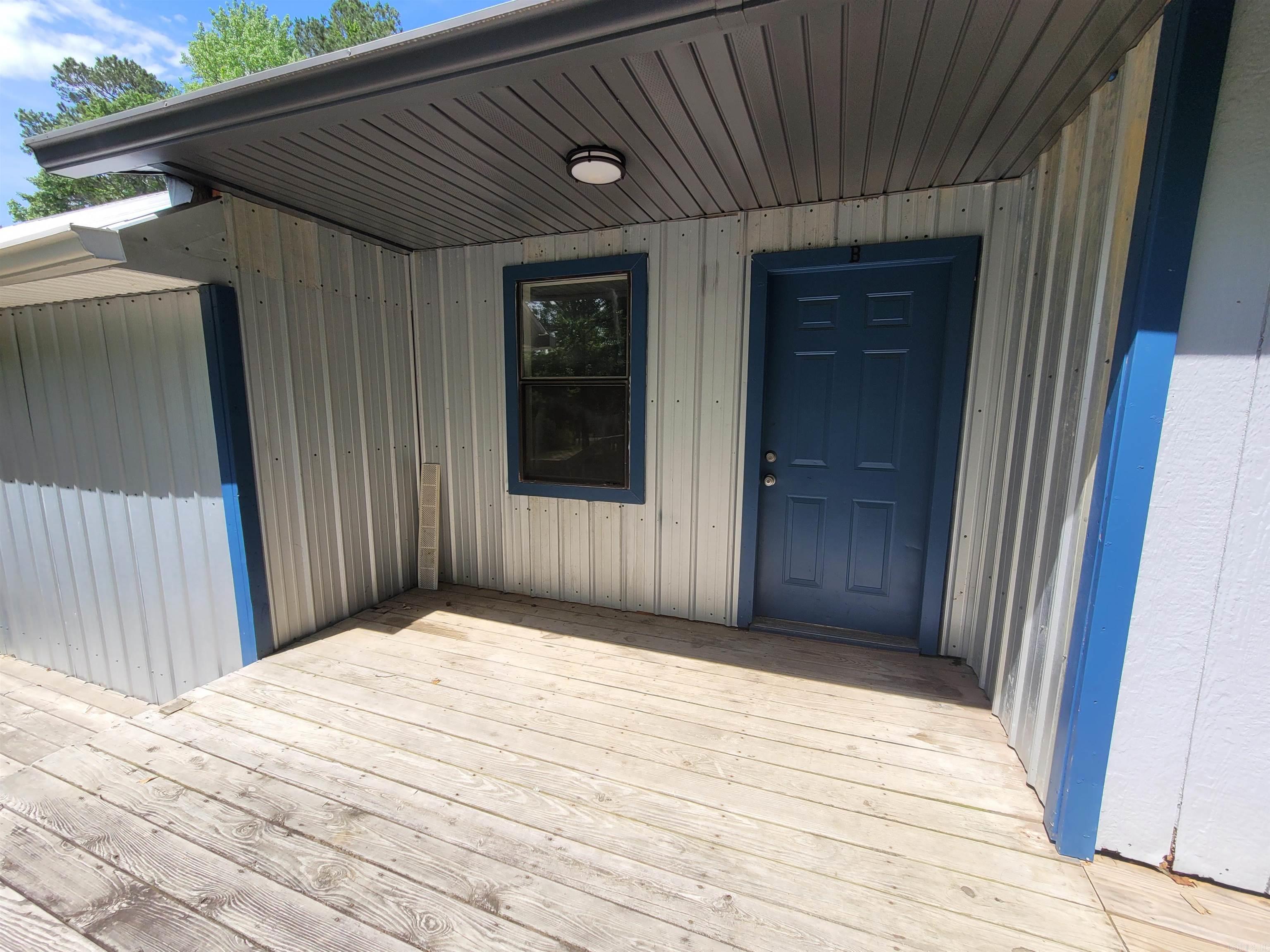 Not in Subdivision - Residential Lease