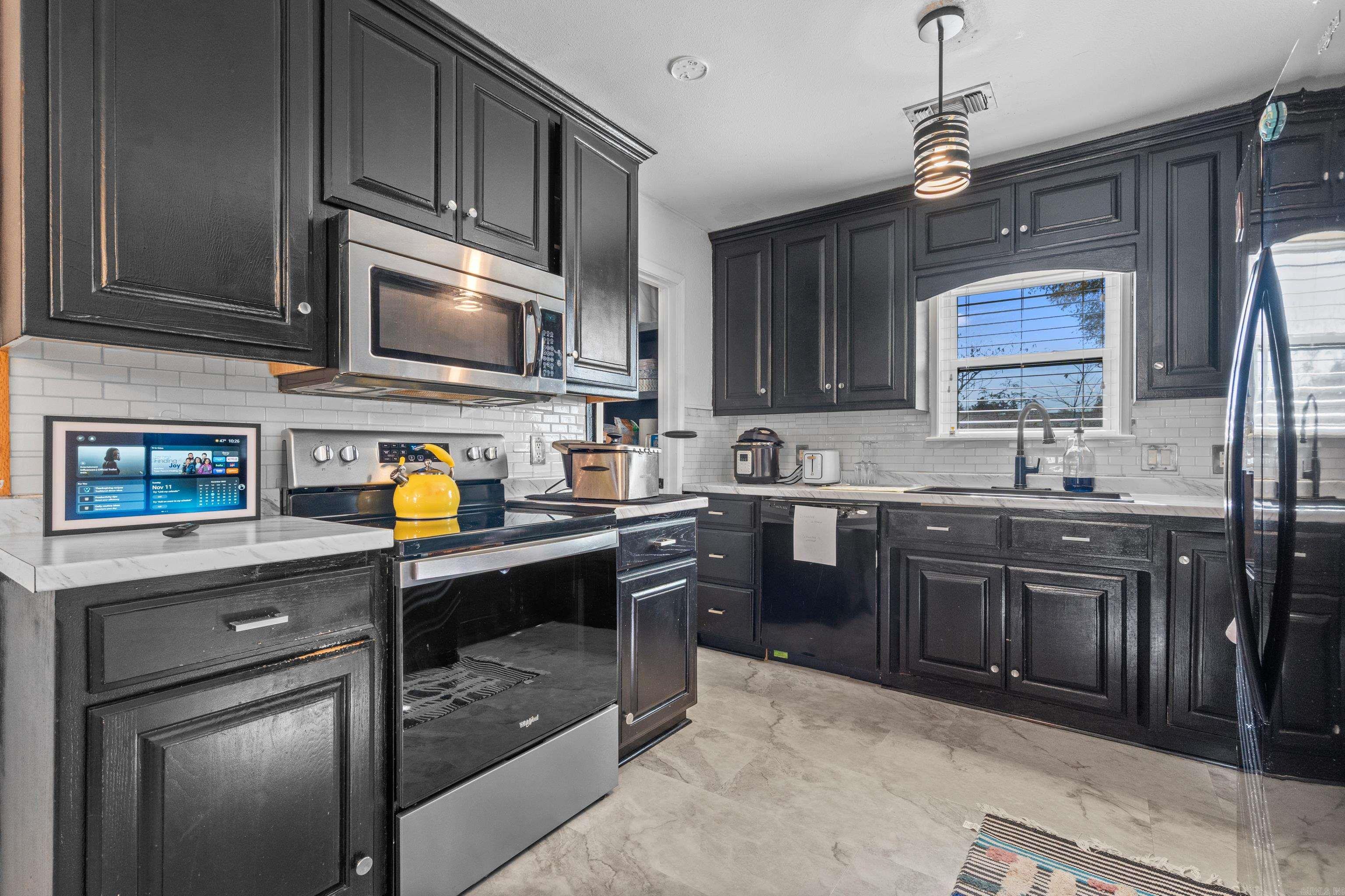 Pine Meadows 1 - Residential