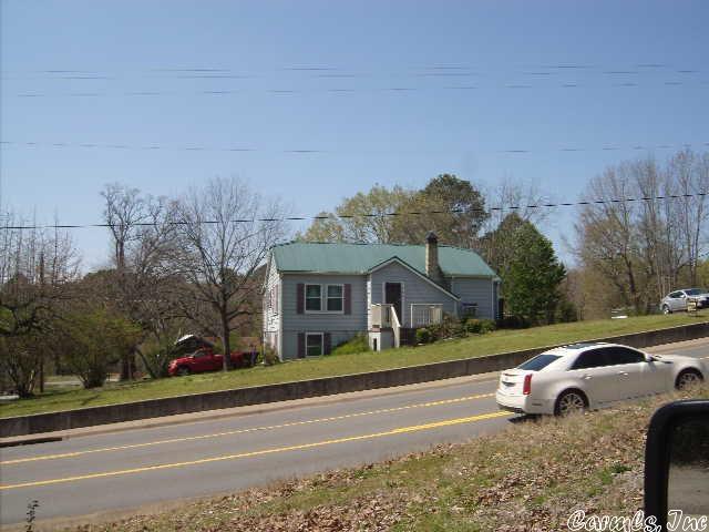 Photo 3 of 25 of 400 N 2nd St.. house