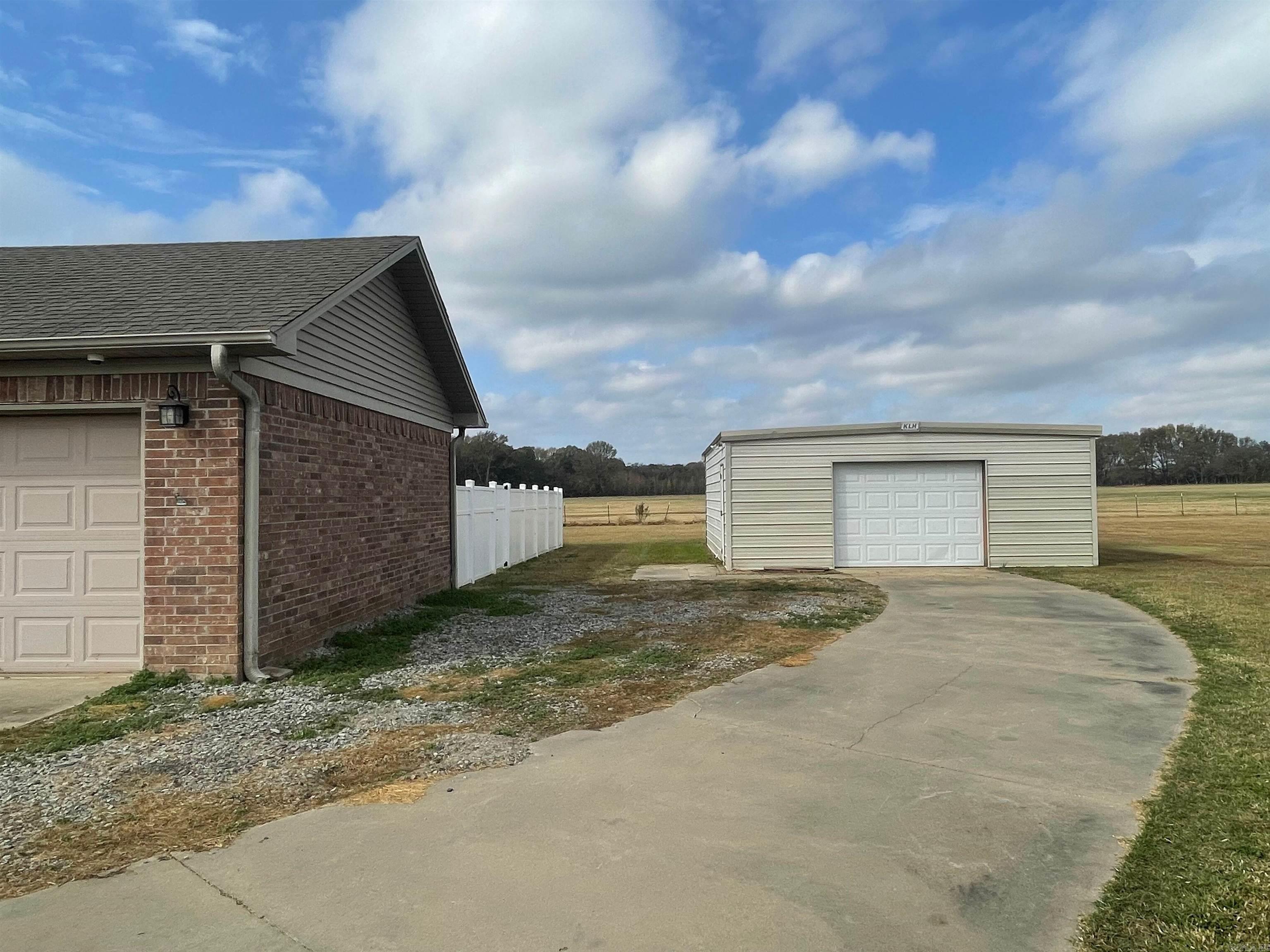 BEEBE OUTLOTS - Residential