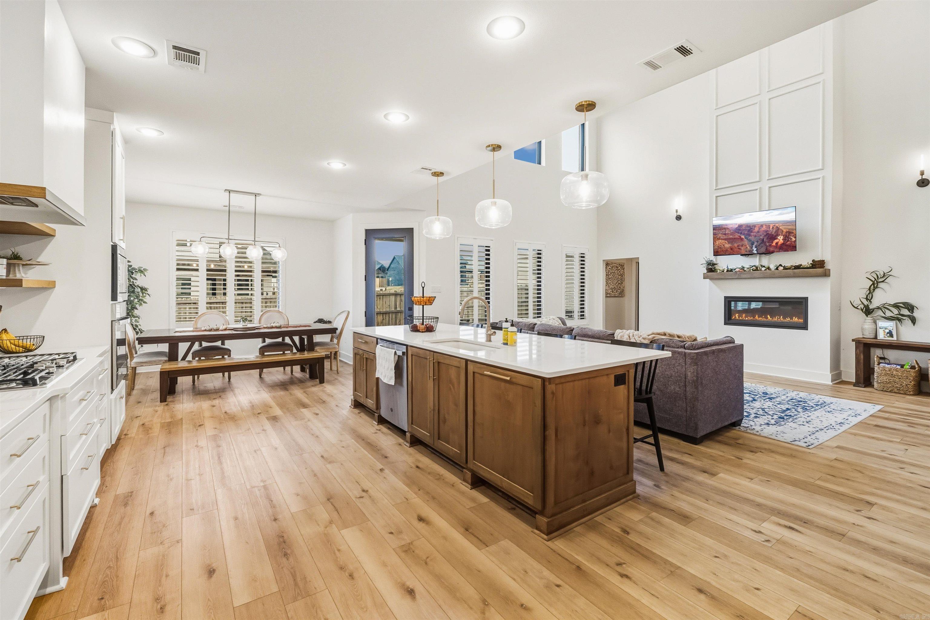 SYLVIA SPRINGS SUBDIVISION - Residential