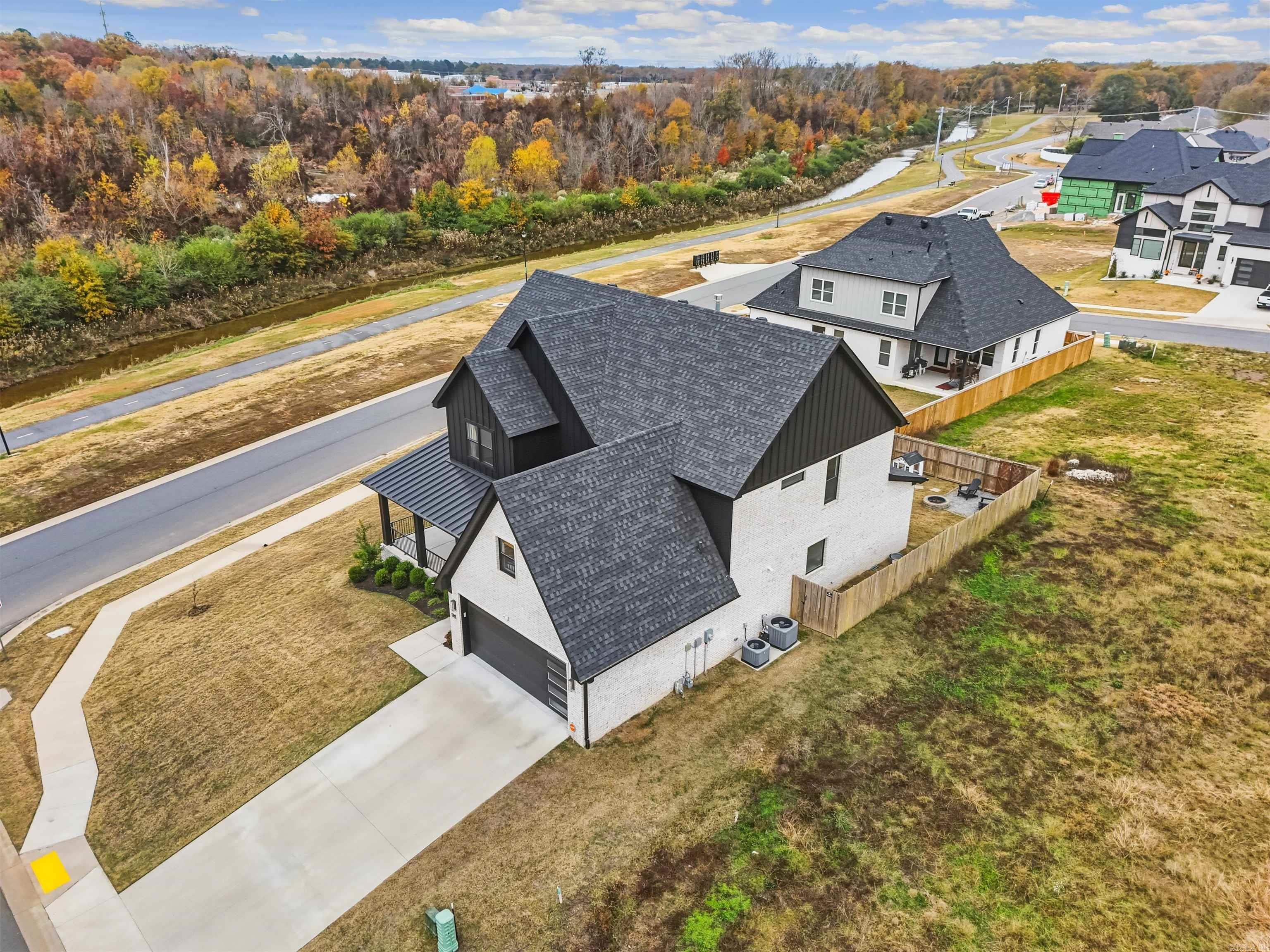 SYLVIA SPRINGS SUBDIVISION - Residential