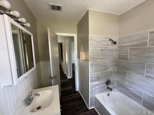 Duprees 2nd East Jack - Residential