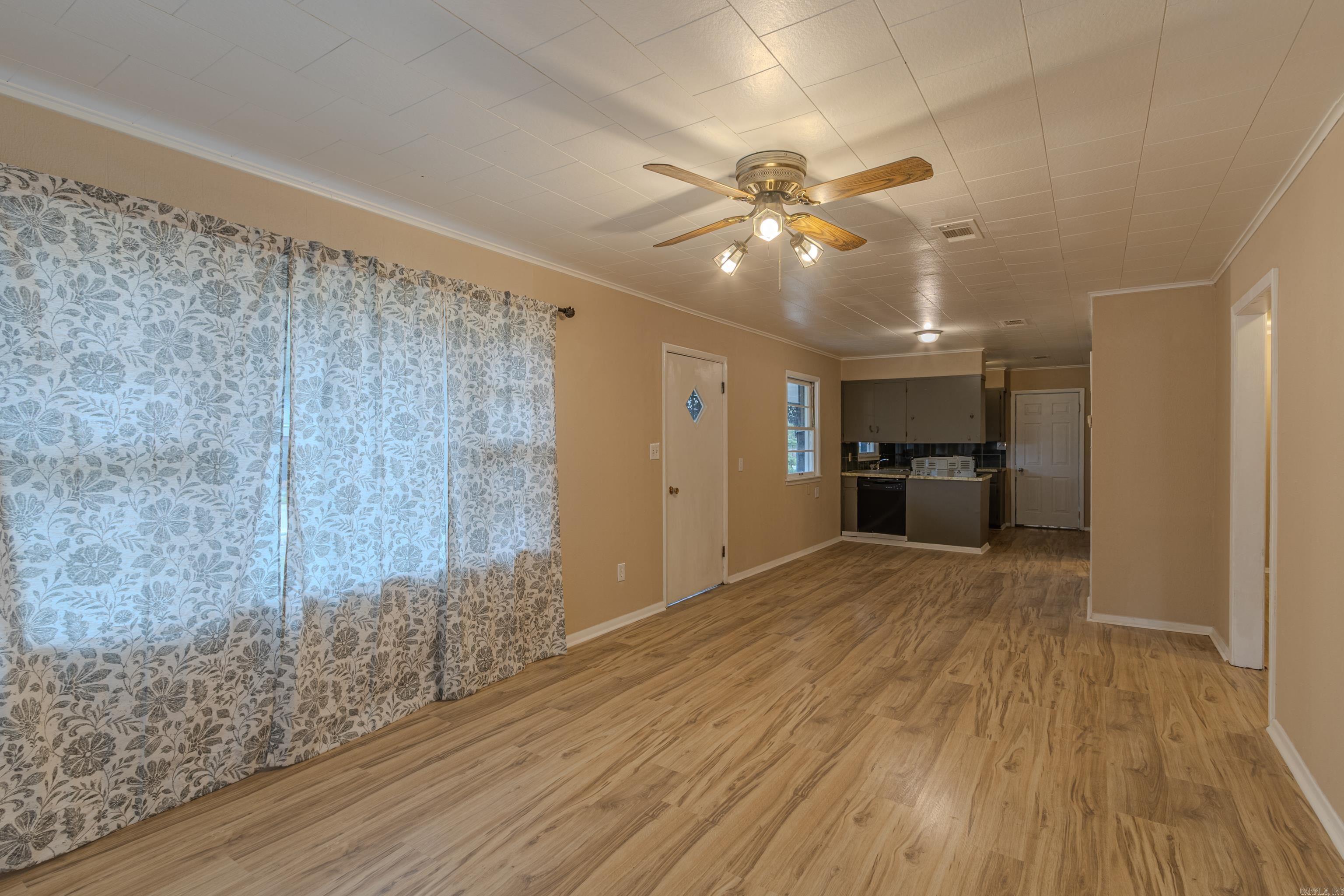 Henley 2nd - Residential