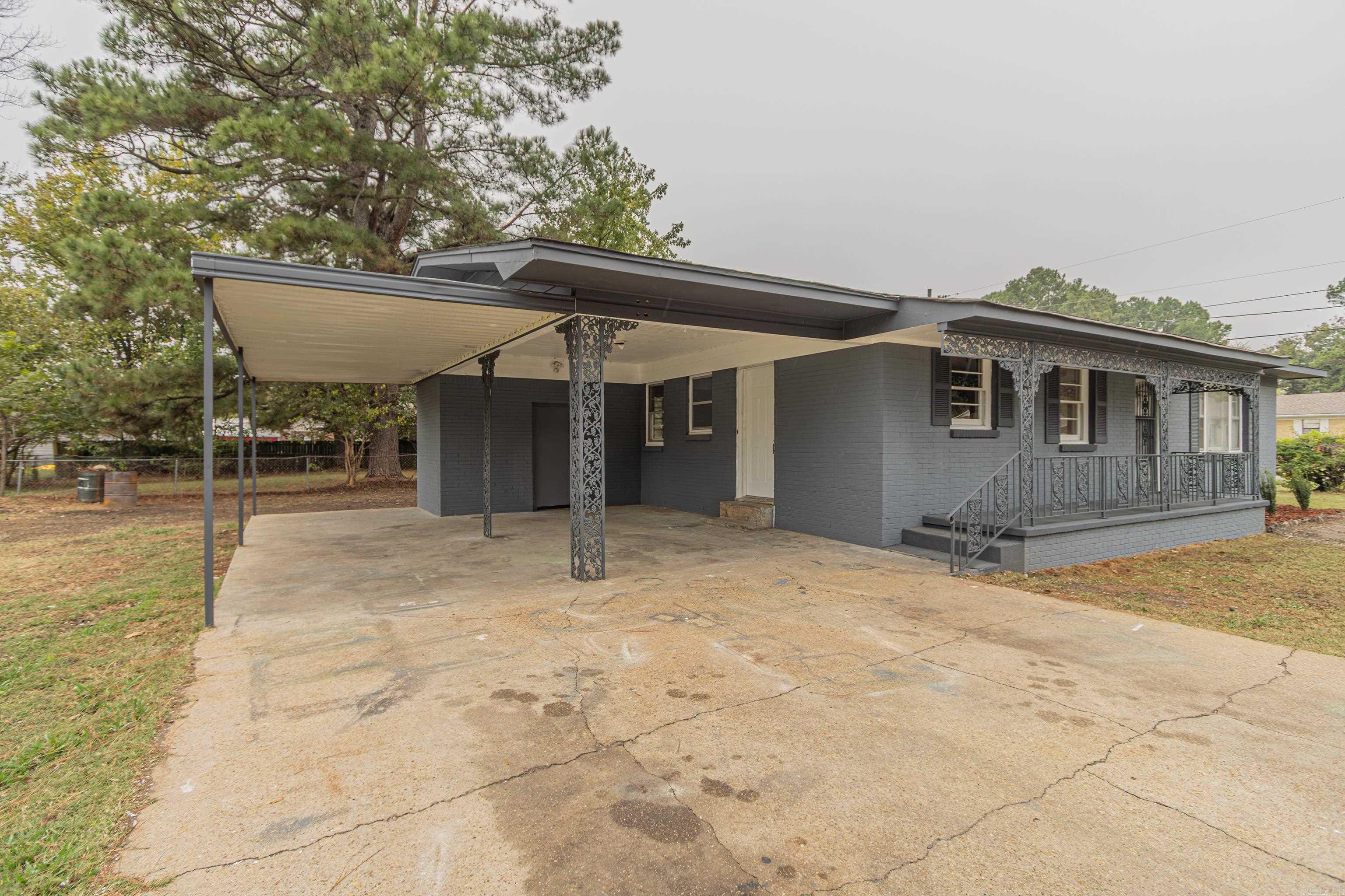 Henley 2nd - Residential