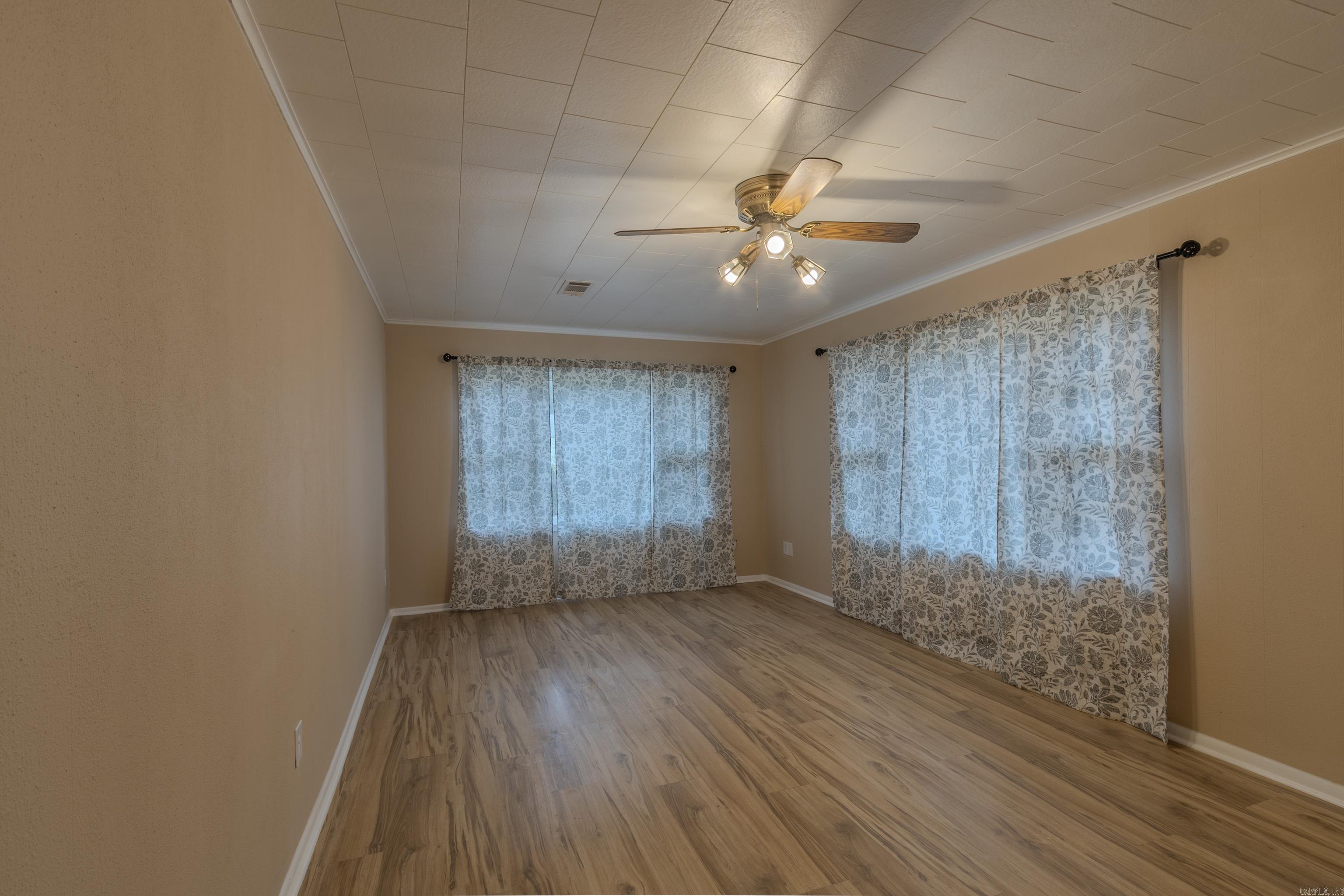 Henley 2nd - Residential