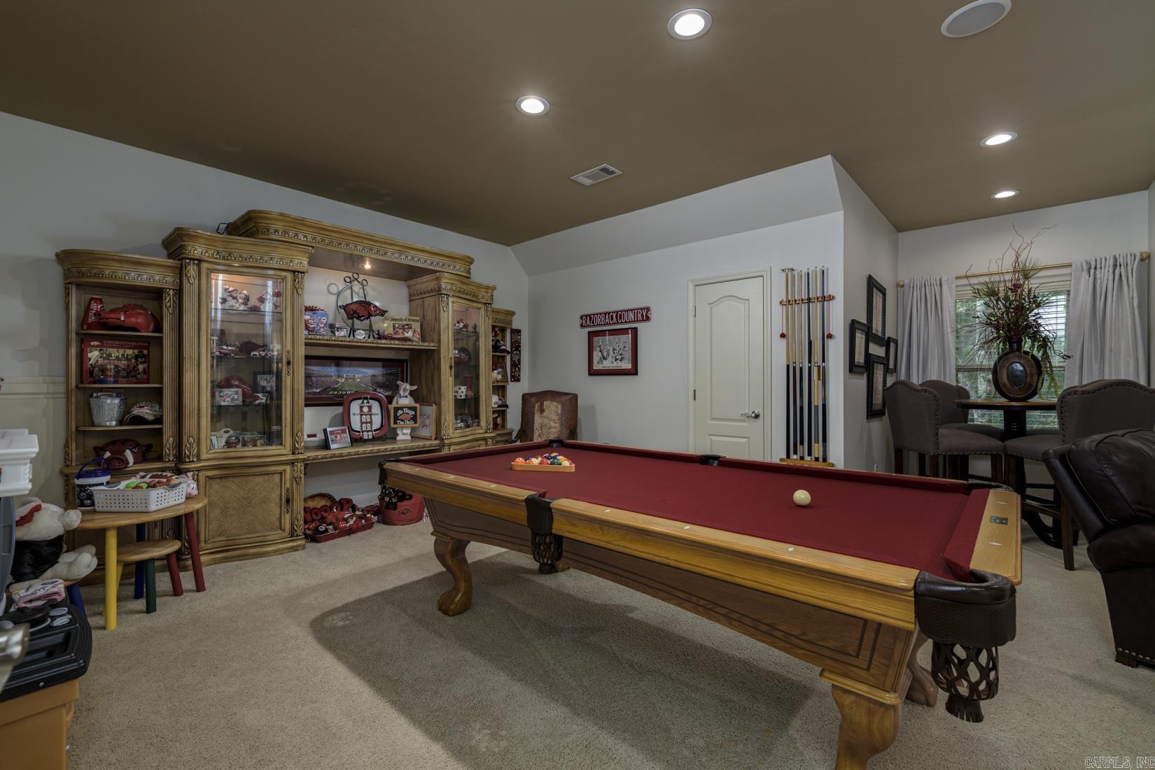 FERNCREST ESTATES - Residential