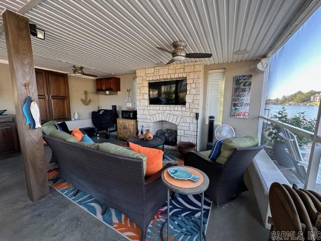 BRIDGE POINTE HPR - Residential