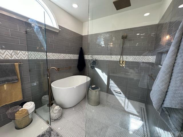 BRIDGE POINTE HPR - Residential