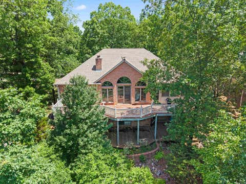 Photo of 15 Lago Drive, Hot Springs Village, AR 71909 (MLS # 26024524)