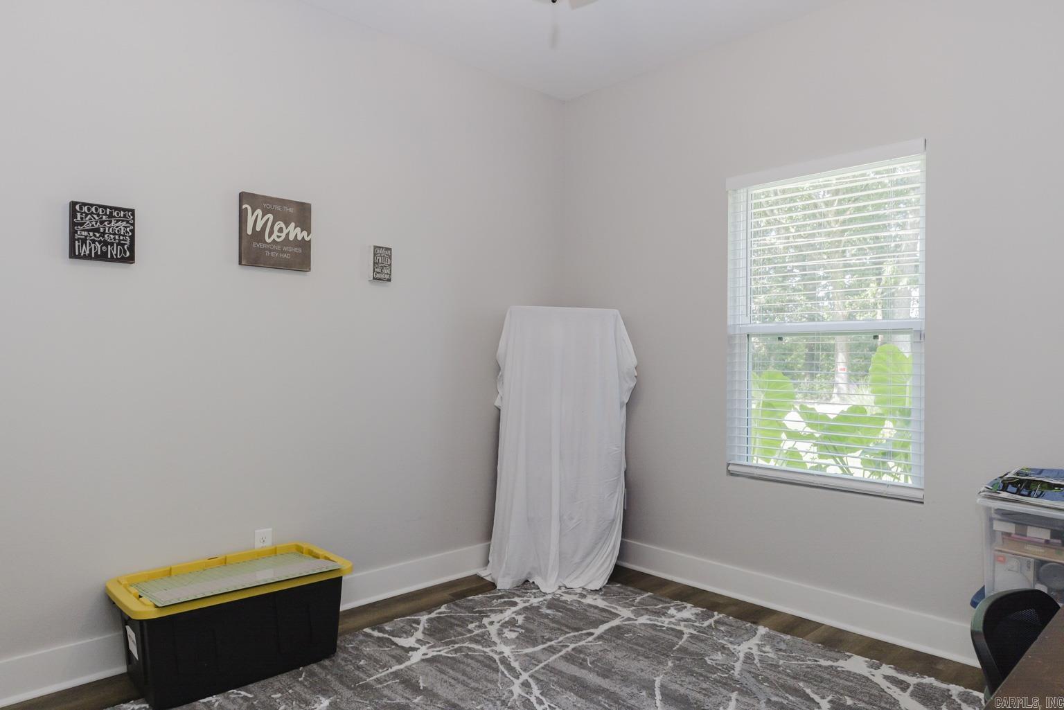 MACK THOMAS - Residential