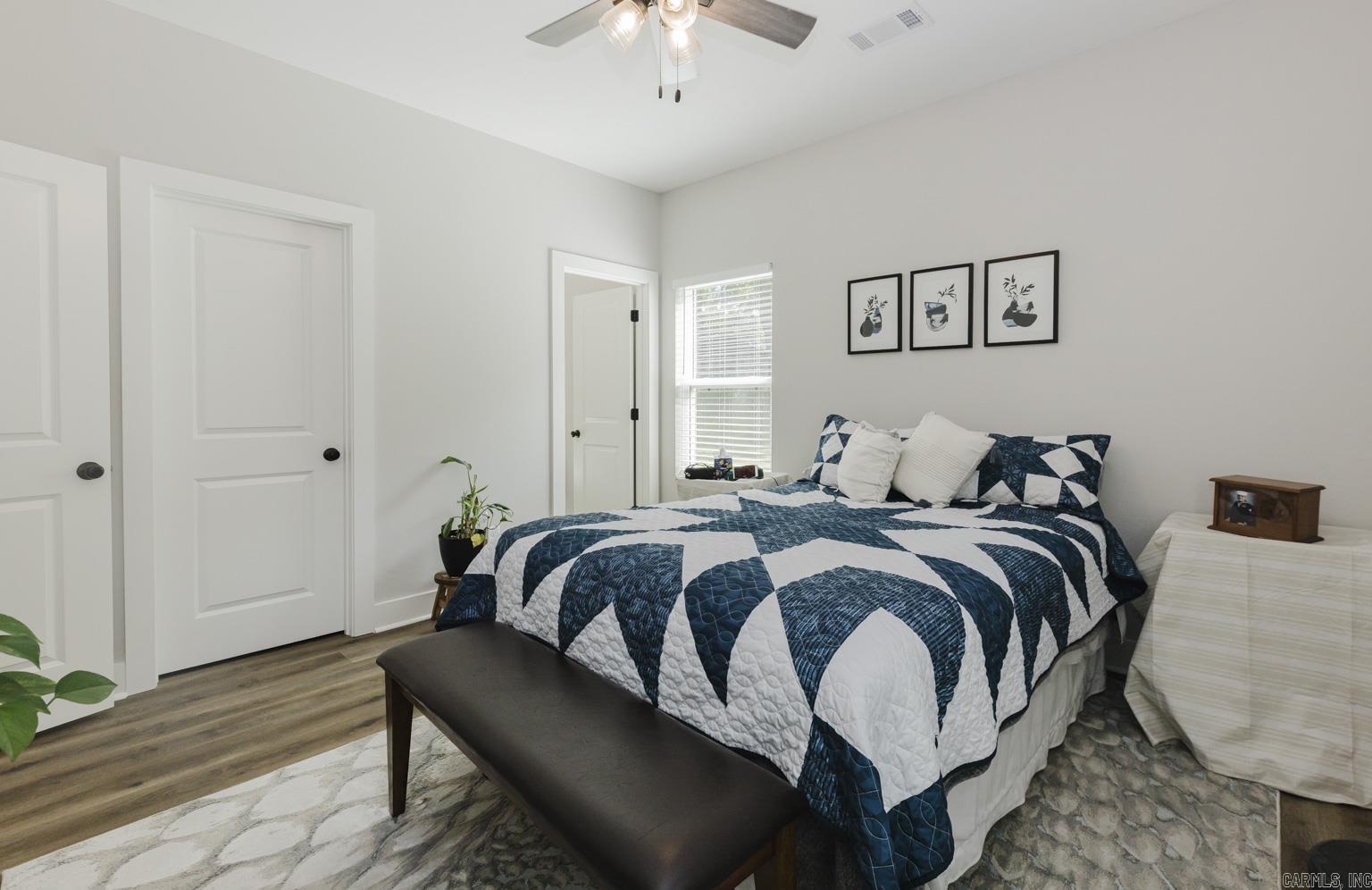 MACK THOMAS - Residential