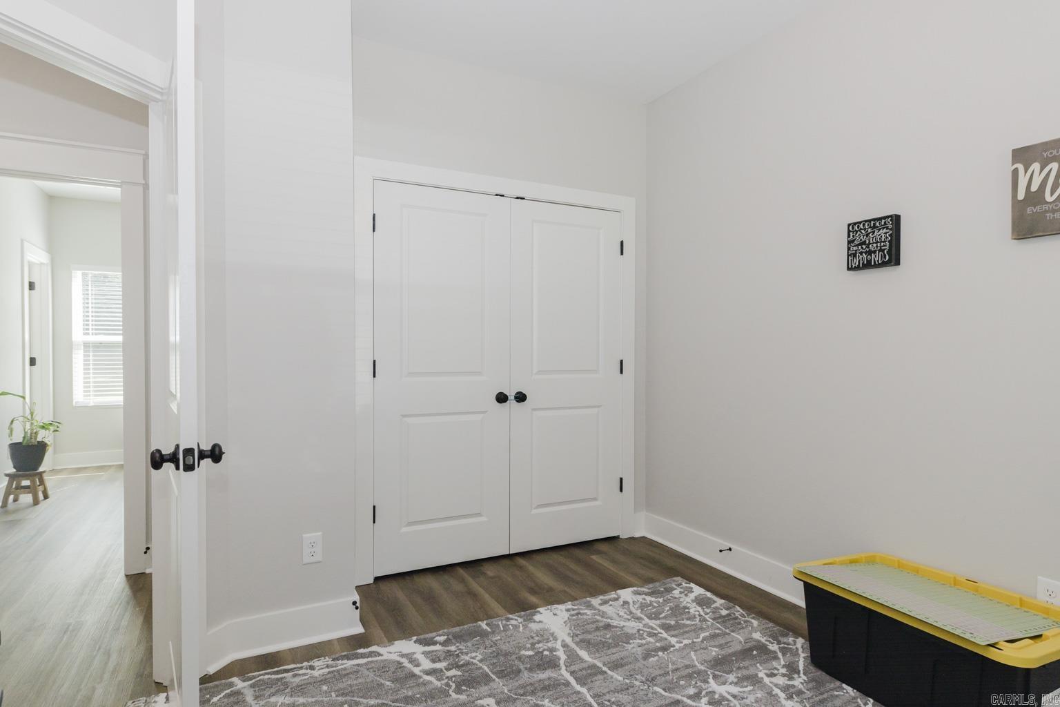 MACK THOMAS - Residential