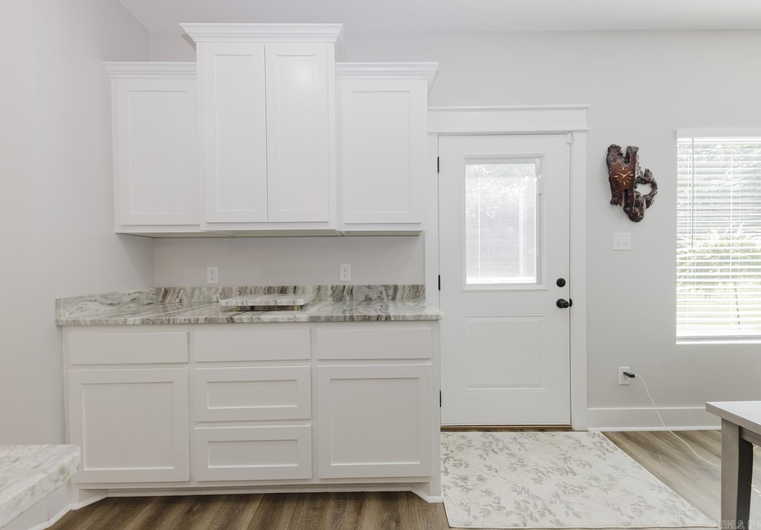 MACK THOMAS - Residential