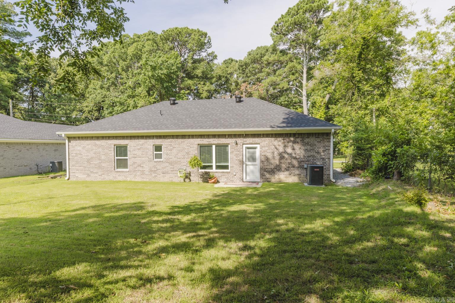 MACK THOMAS - Residential