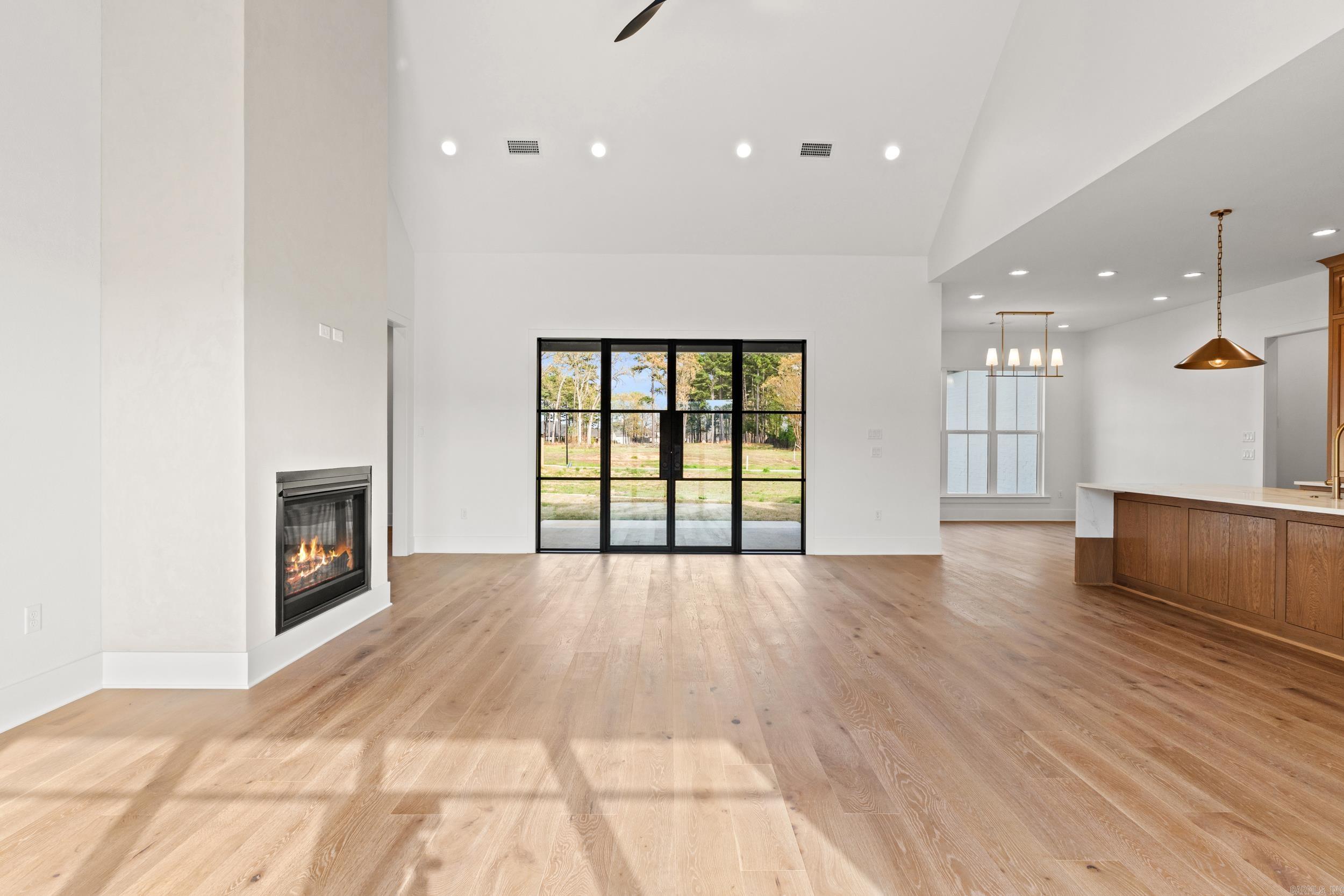 Lands End Estates - Residential