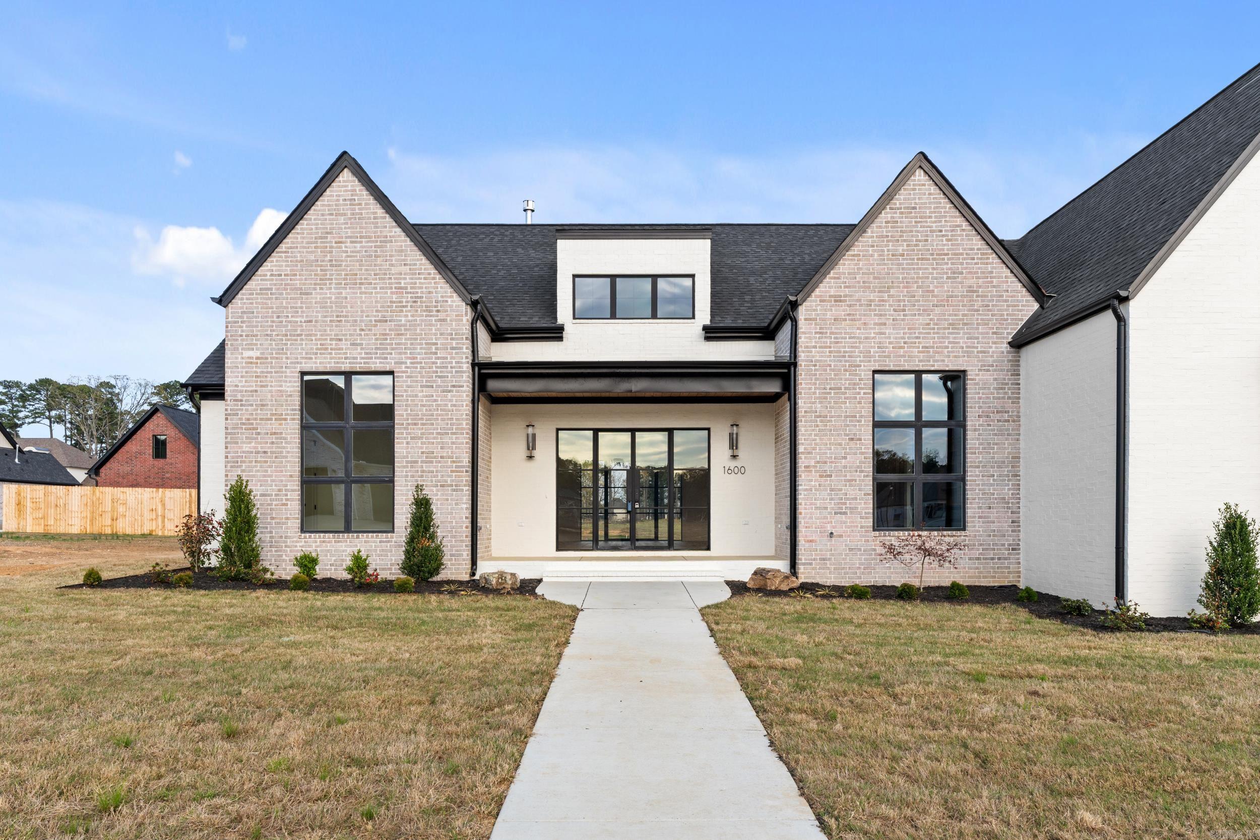 Lands End Estates - Residential