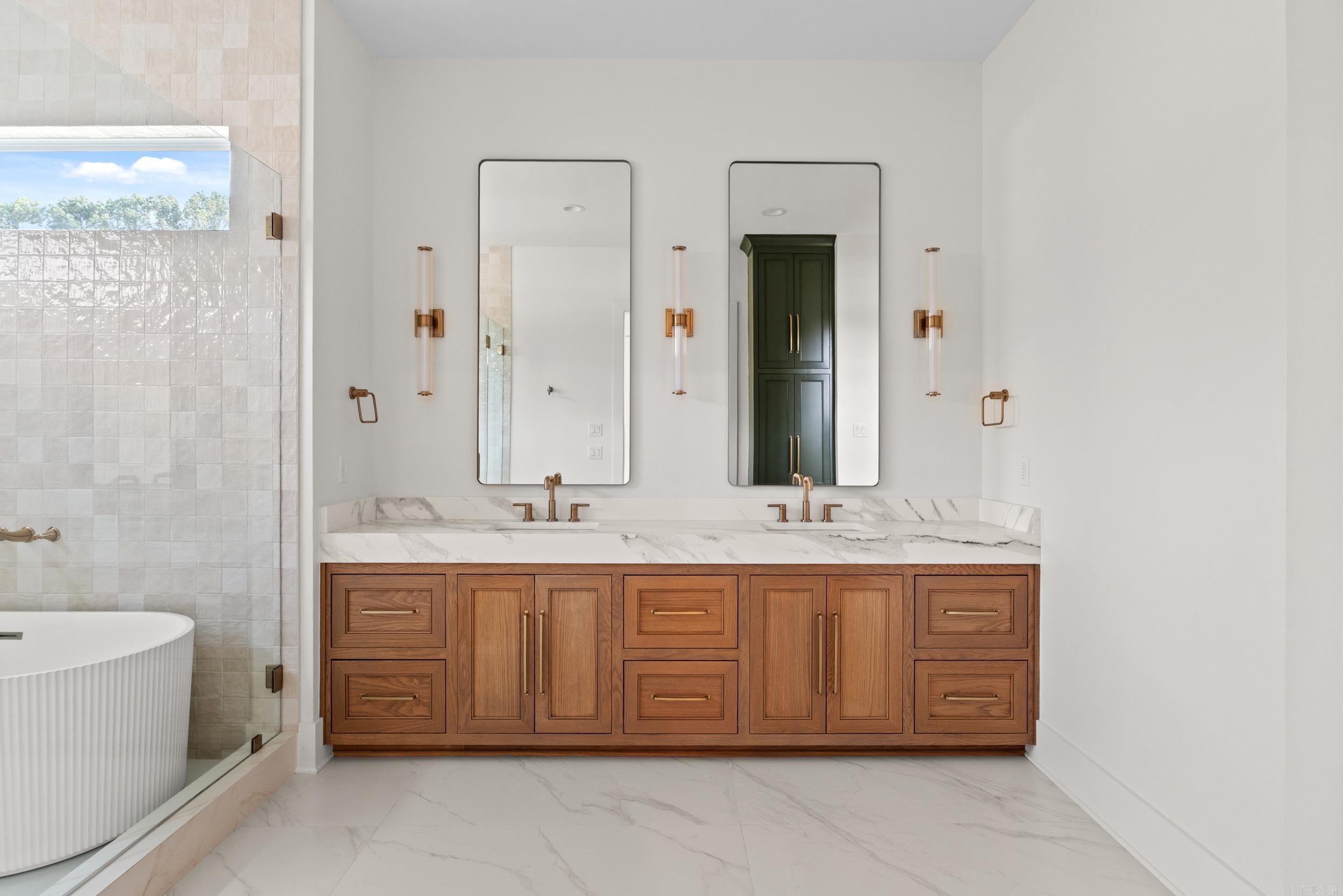 Lands End Estates - Residential