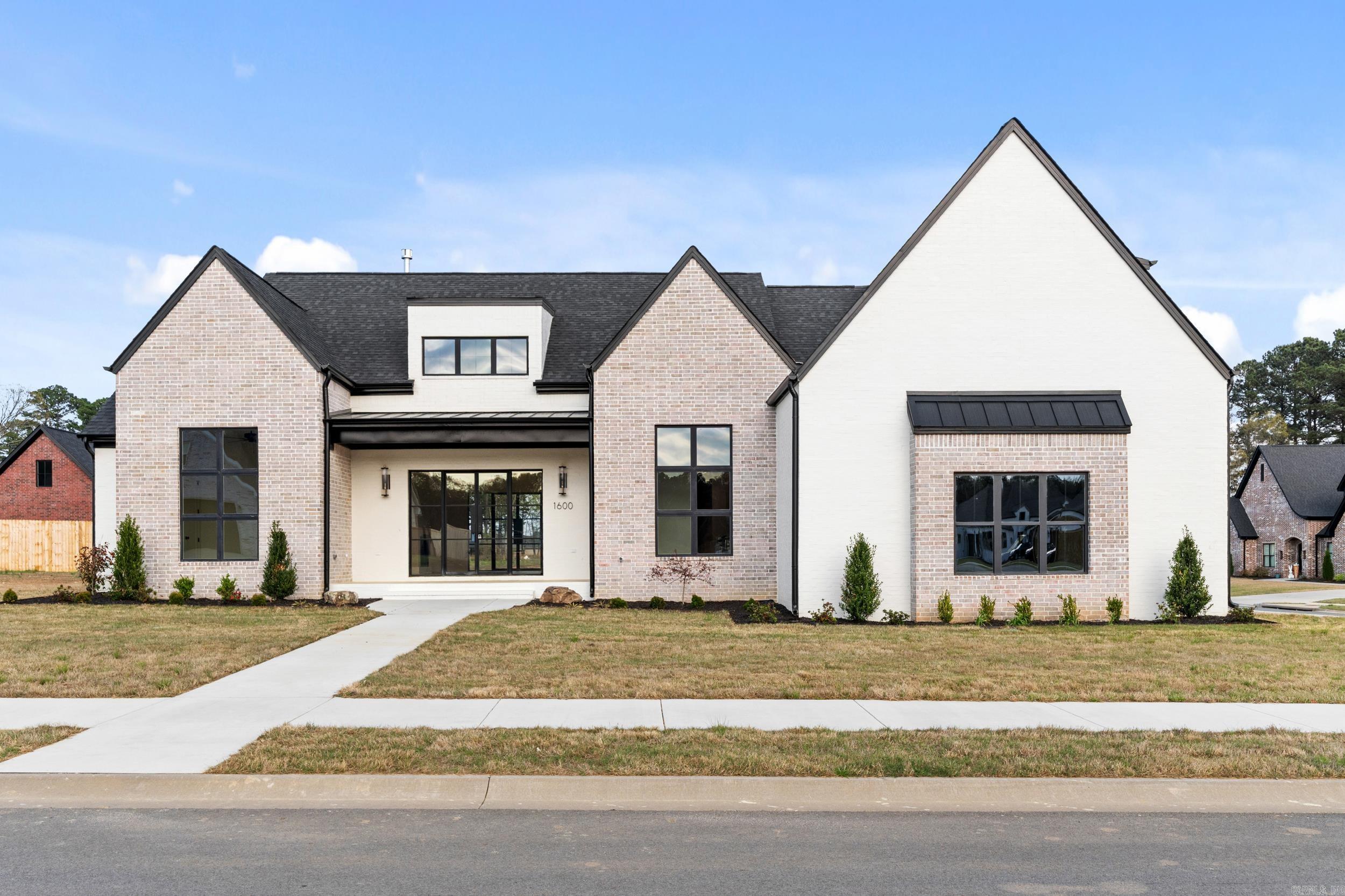 Lands End Estates - Residential